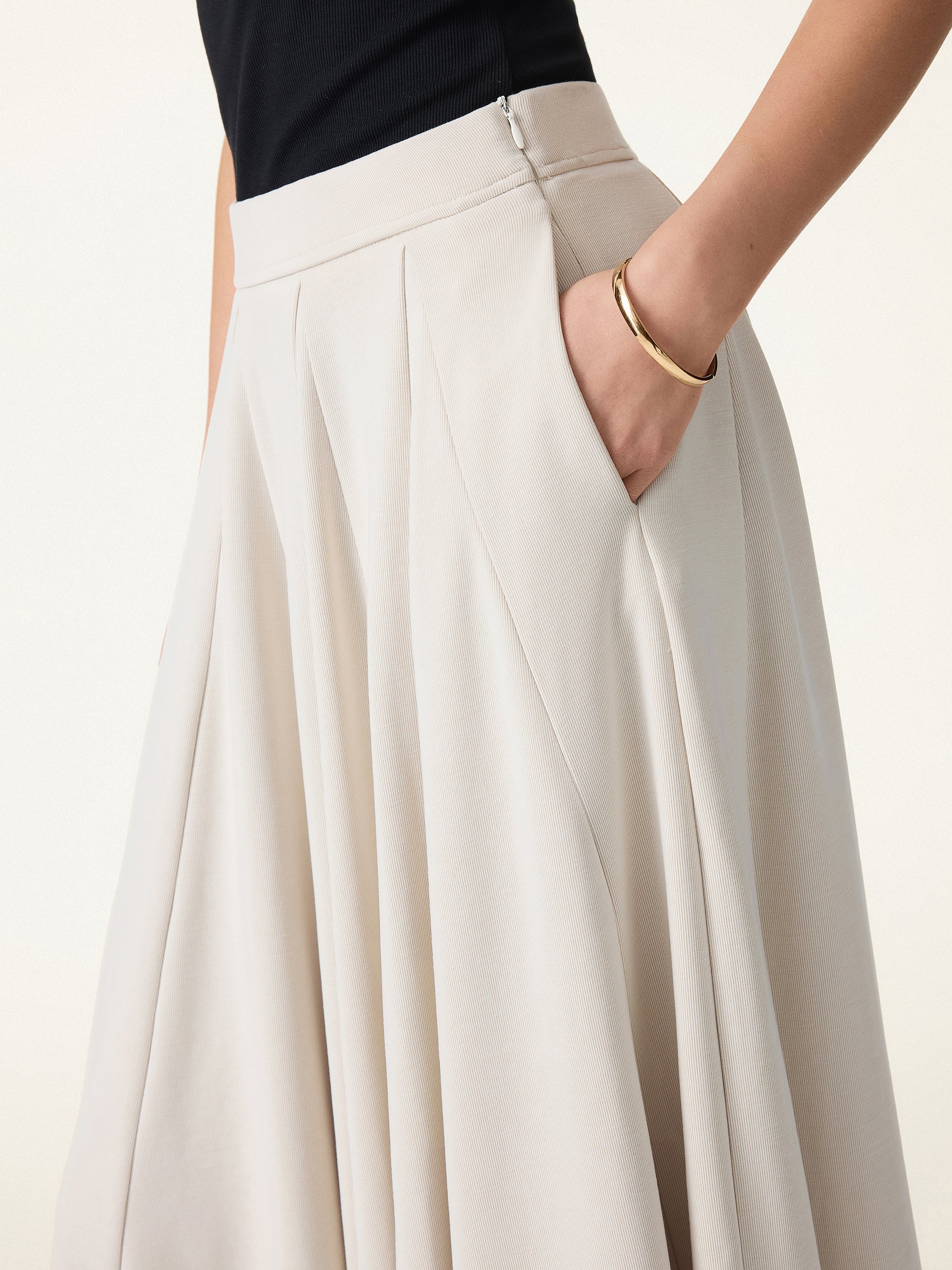 Lyocell Blend Volume Skirt with Pockets - Image 5
