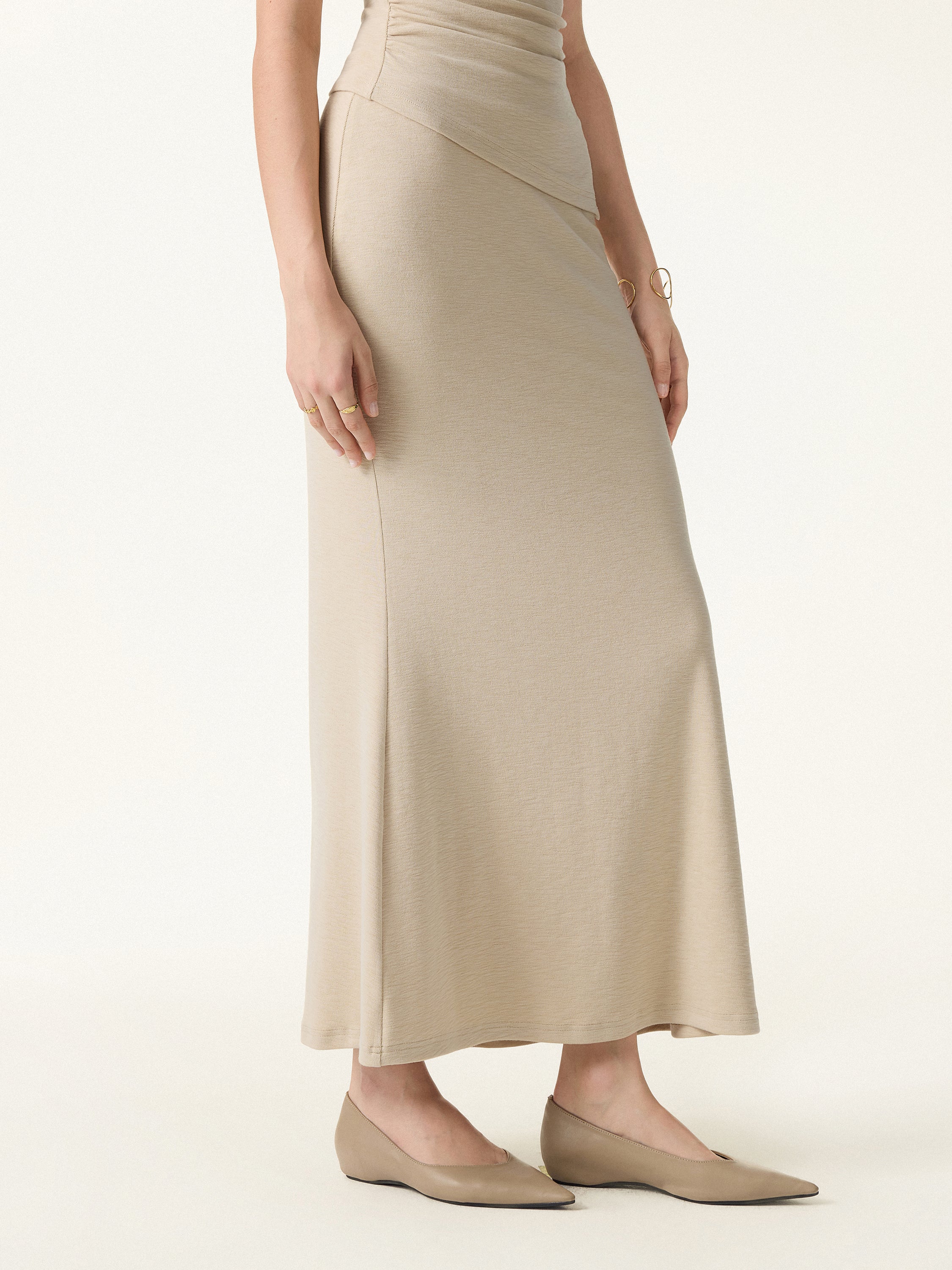 Matte Smooth Drapey Mermaid Flare Maxi Skirt - Image 4