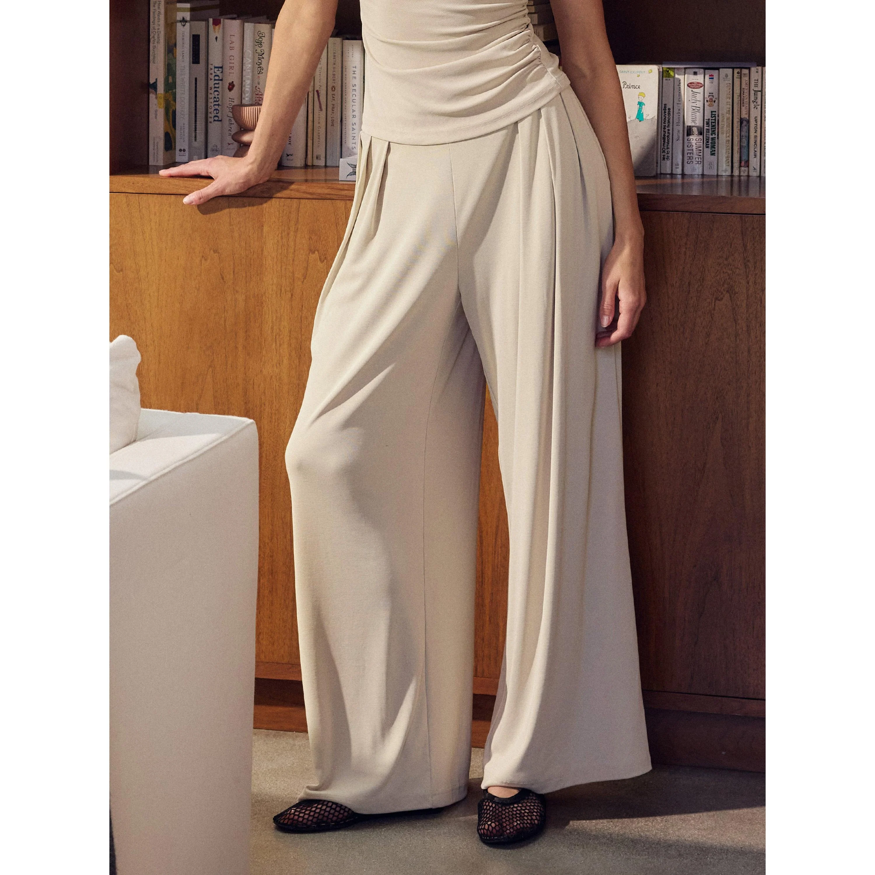 2Pcs Set Crewneck Short Sleeve Tee & Mid Rise Pleated Wide Leg Pants with Pockets - Image 10