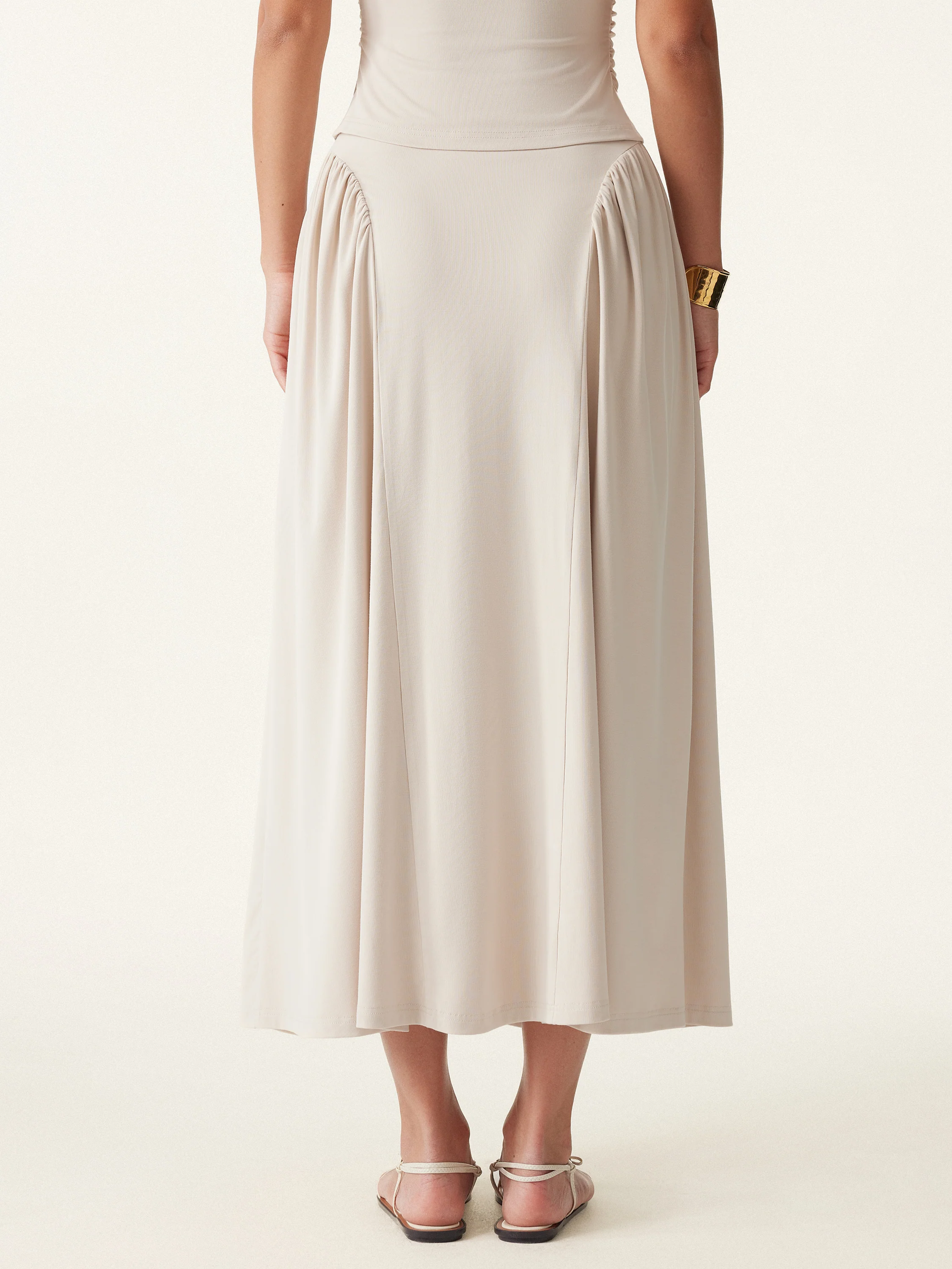 Curved Gathering Flared Midi Skirt with Pockets - Image 9
