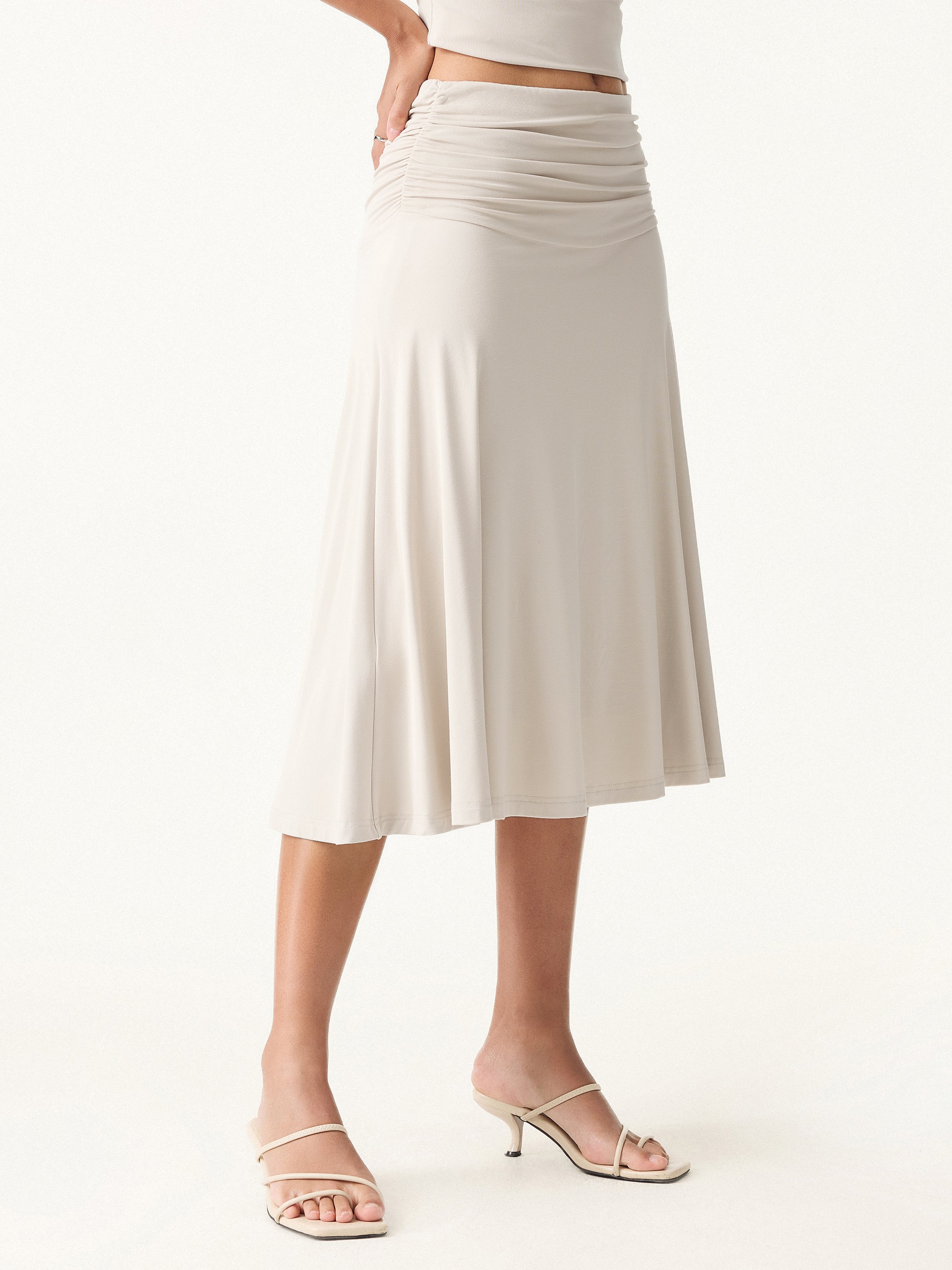 Flowy Side Ruched A-line Midi Skirt - Image 8