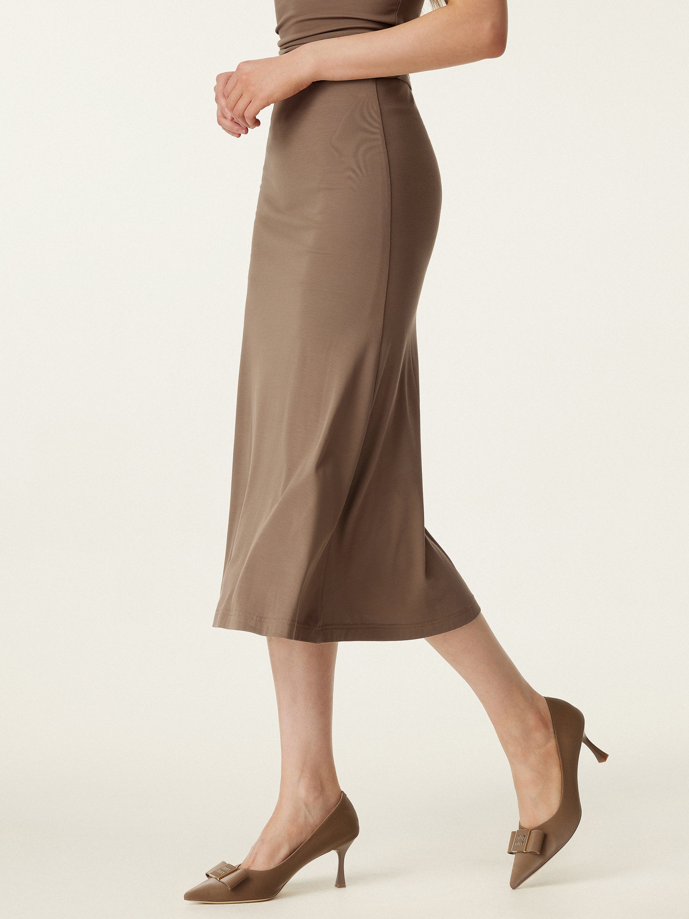 Breezy Pull-on Mermaid Midi Skirt - Image 9