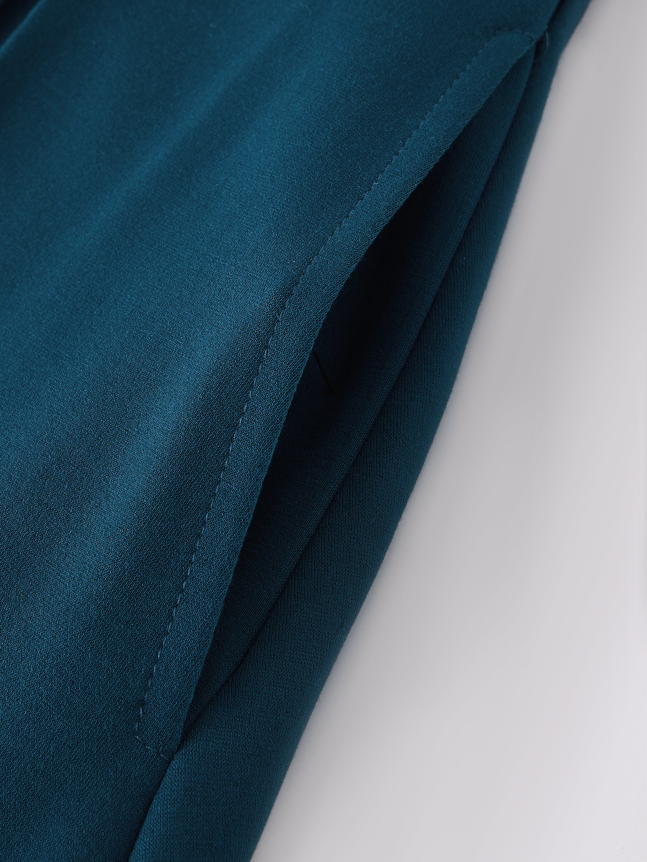 Boatneck Pleated Fit-and-Flare Midi Bra Dress with Pockets - Image 6