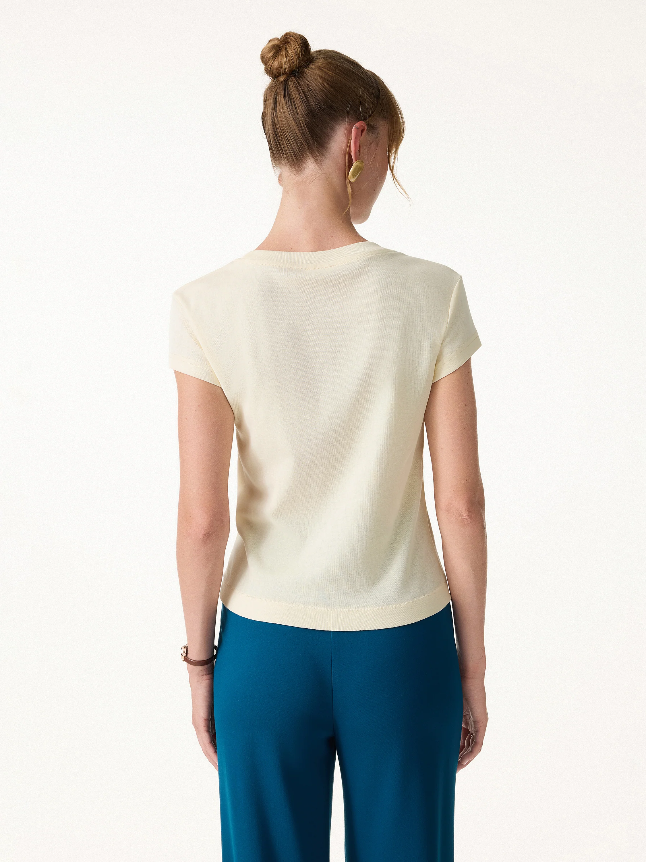 Cooling Essential Summer Tee - Image 7
