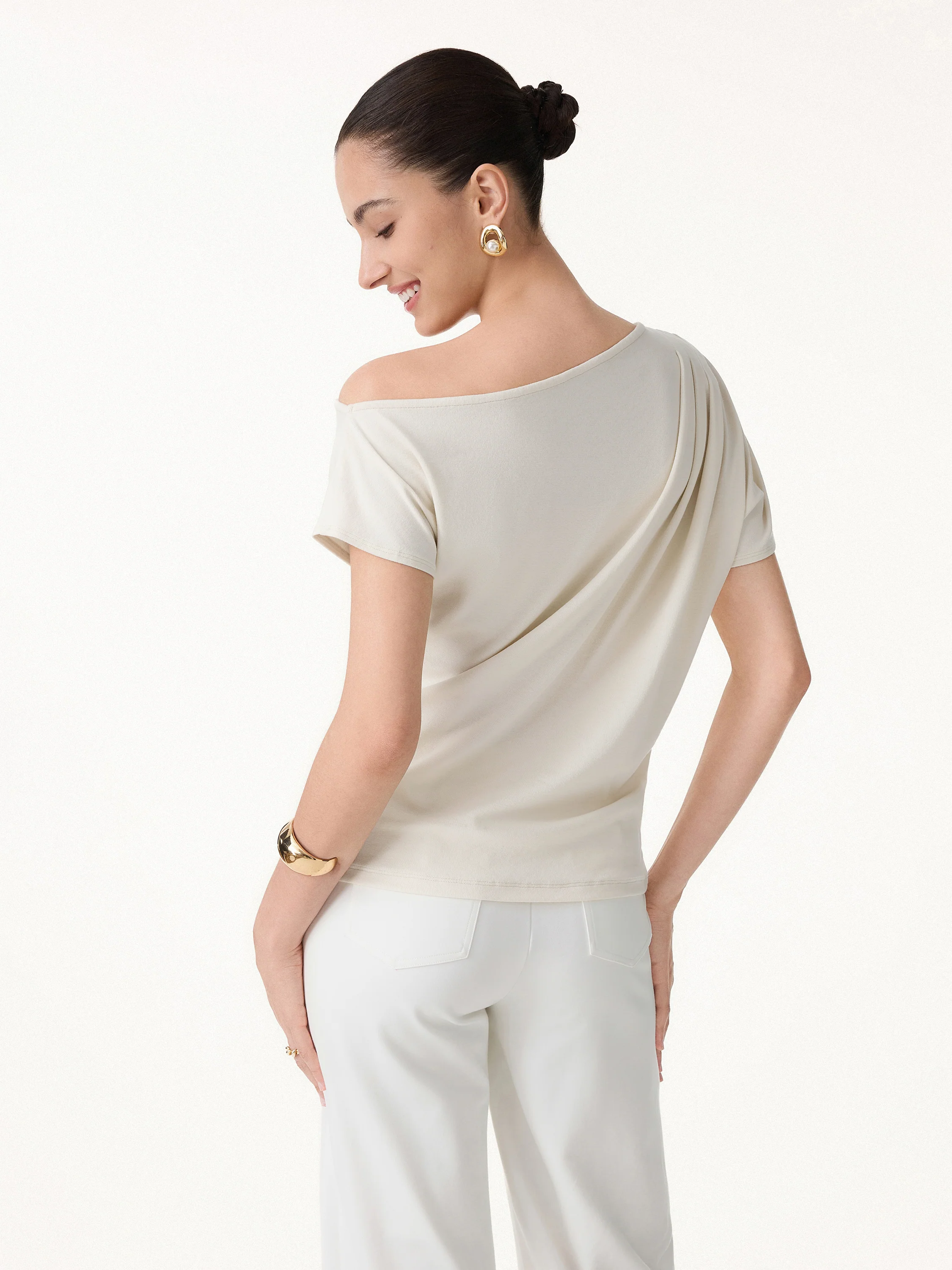 Cotton-Lyocell Effortless Asymmetrical Tucked Tee - Image 7