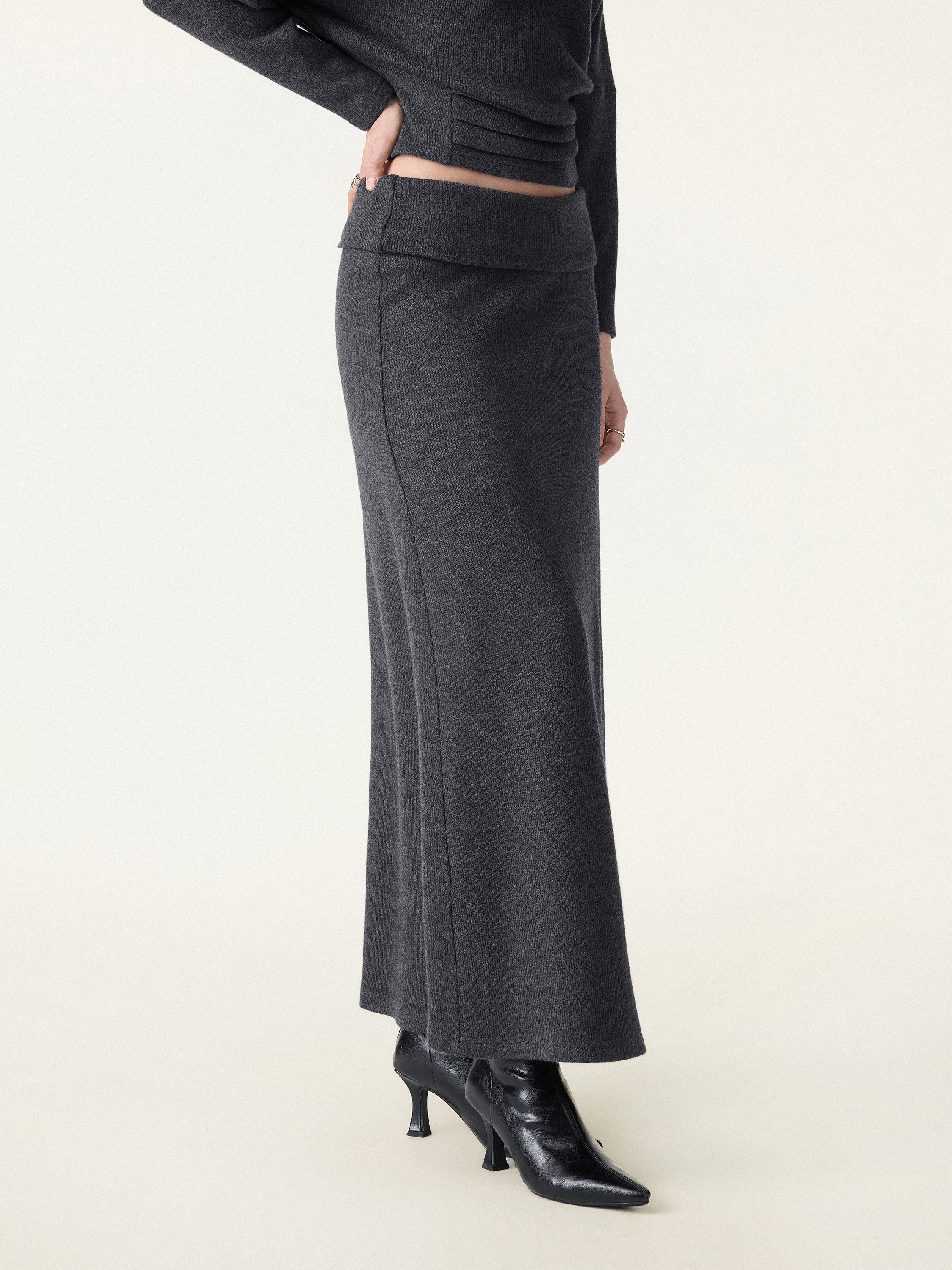 Cozy Ribbed Fold-Down Waistband A-line Maxi Skirt - Image 6