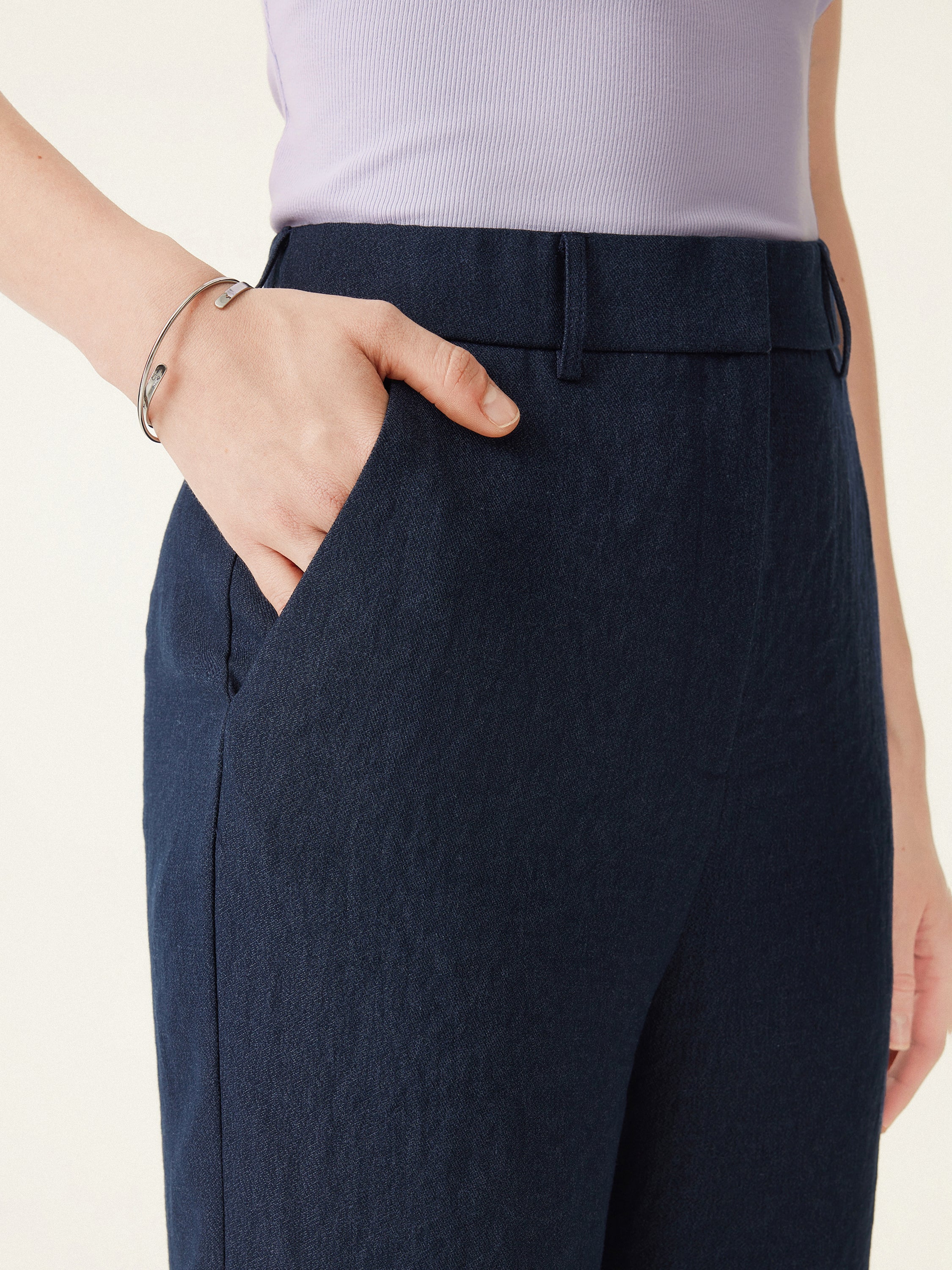 European Linen Mid Rise Flared Pant with Pockets - Image 4