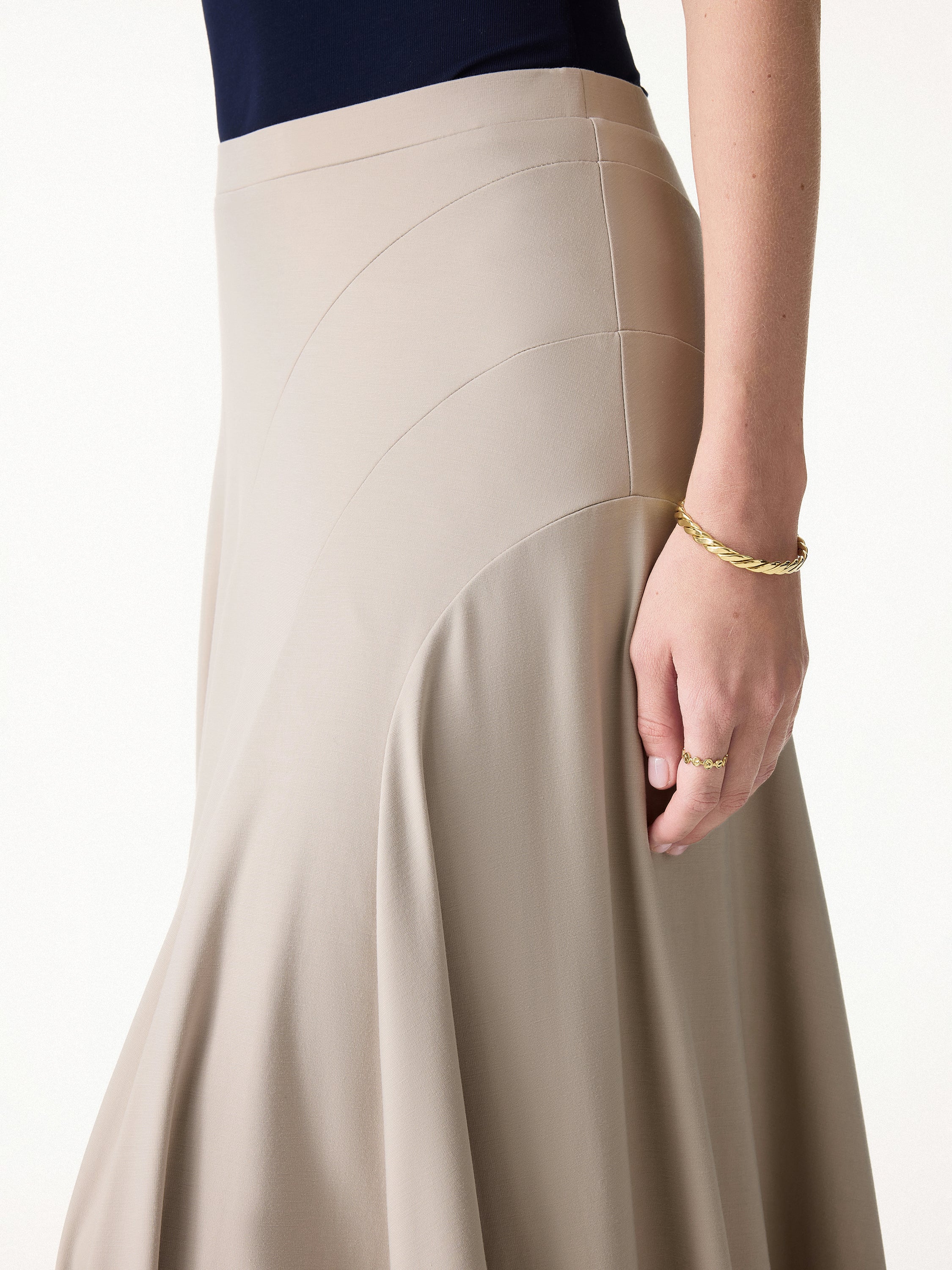 Flowy Drapey Mid Rise Midi Skirt - Image 4