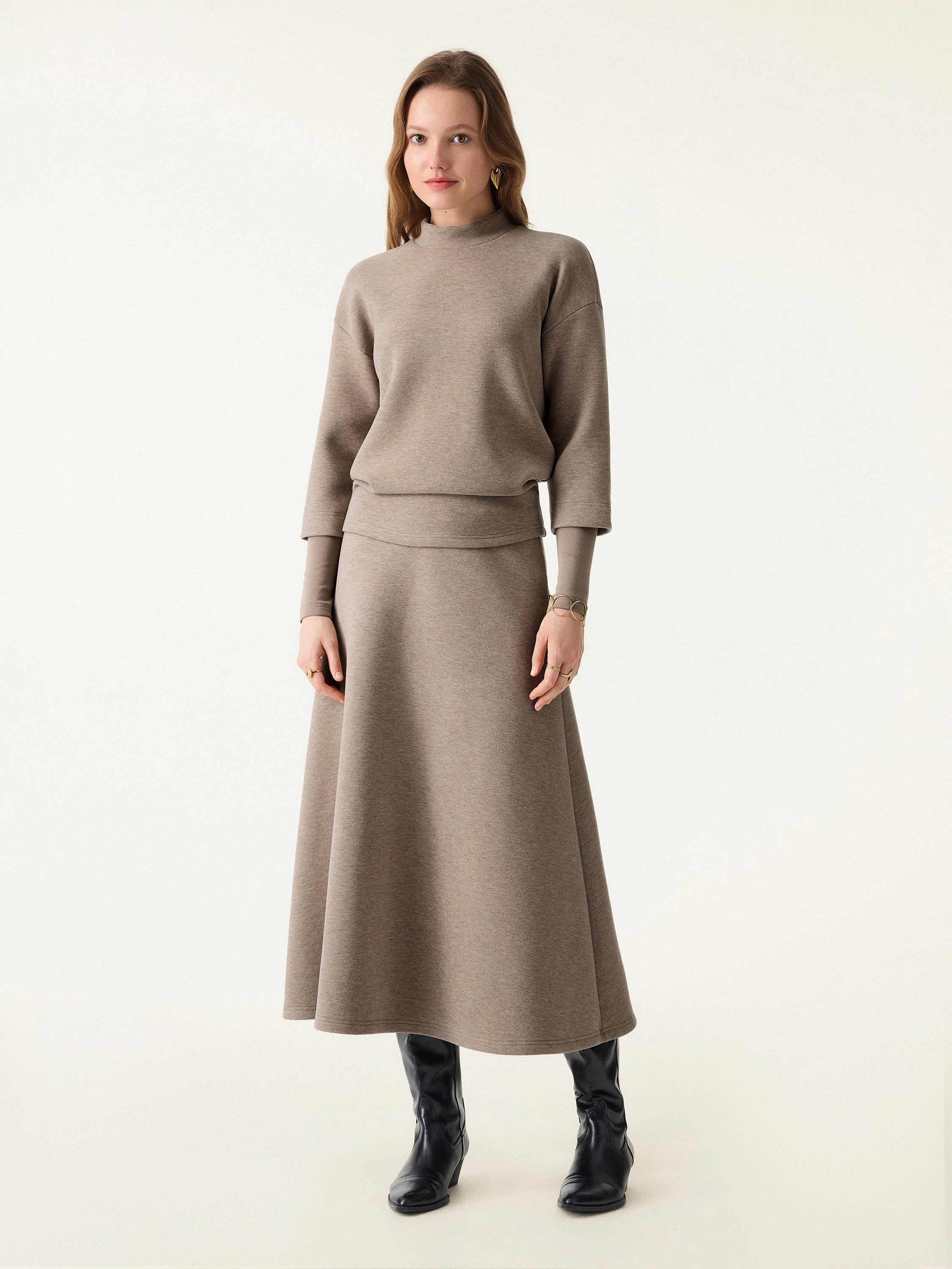 FuzzLuxe Essential Midi A-line Circle Skirt - Image 4