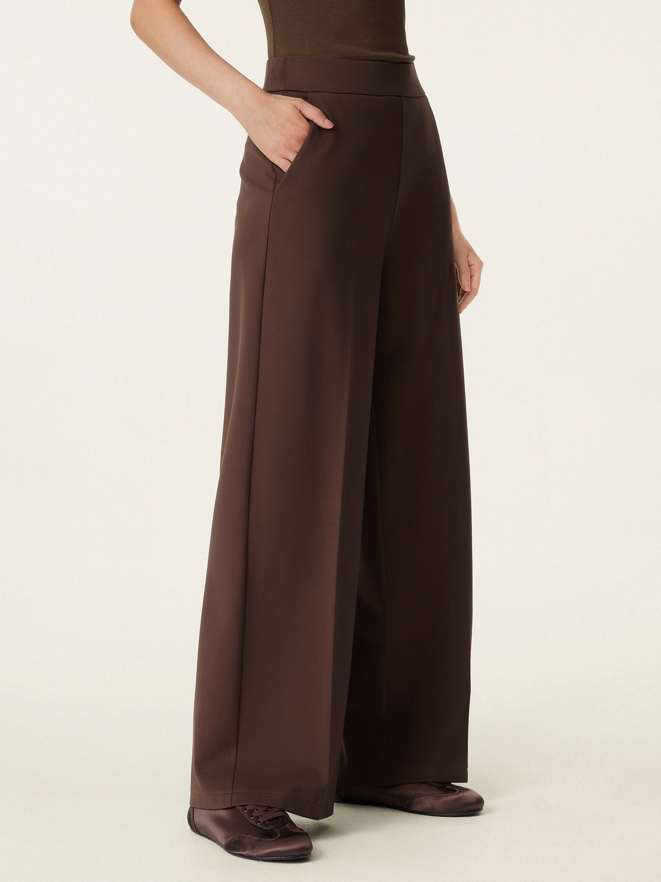 High Rise Wide Leg Trouser with Pockets - Image 7