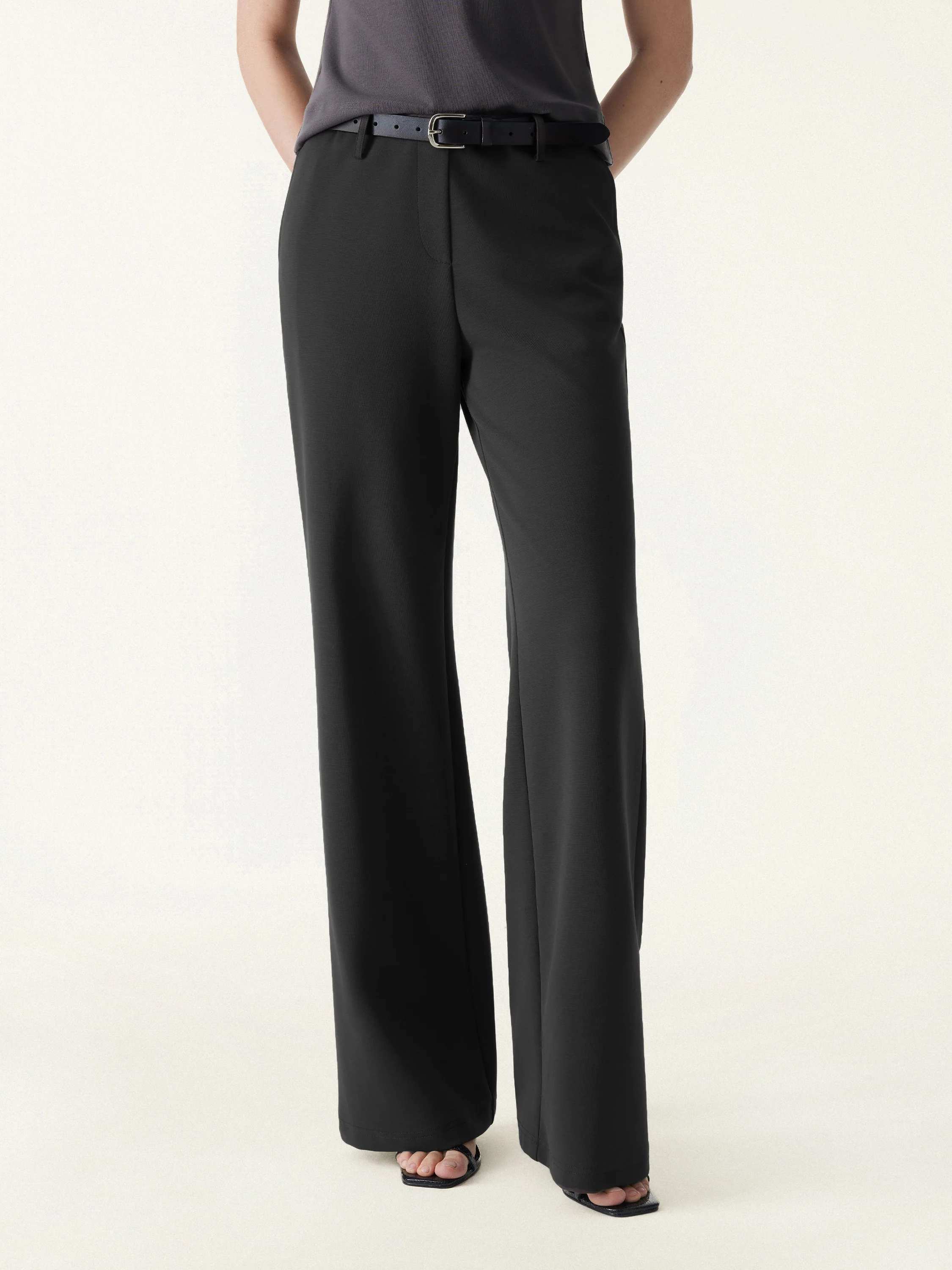 Limited Sale: Size M - Image 17