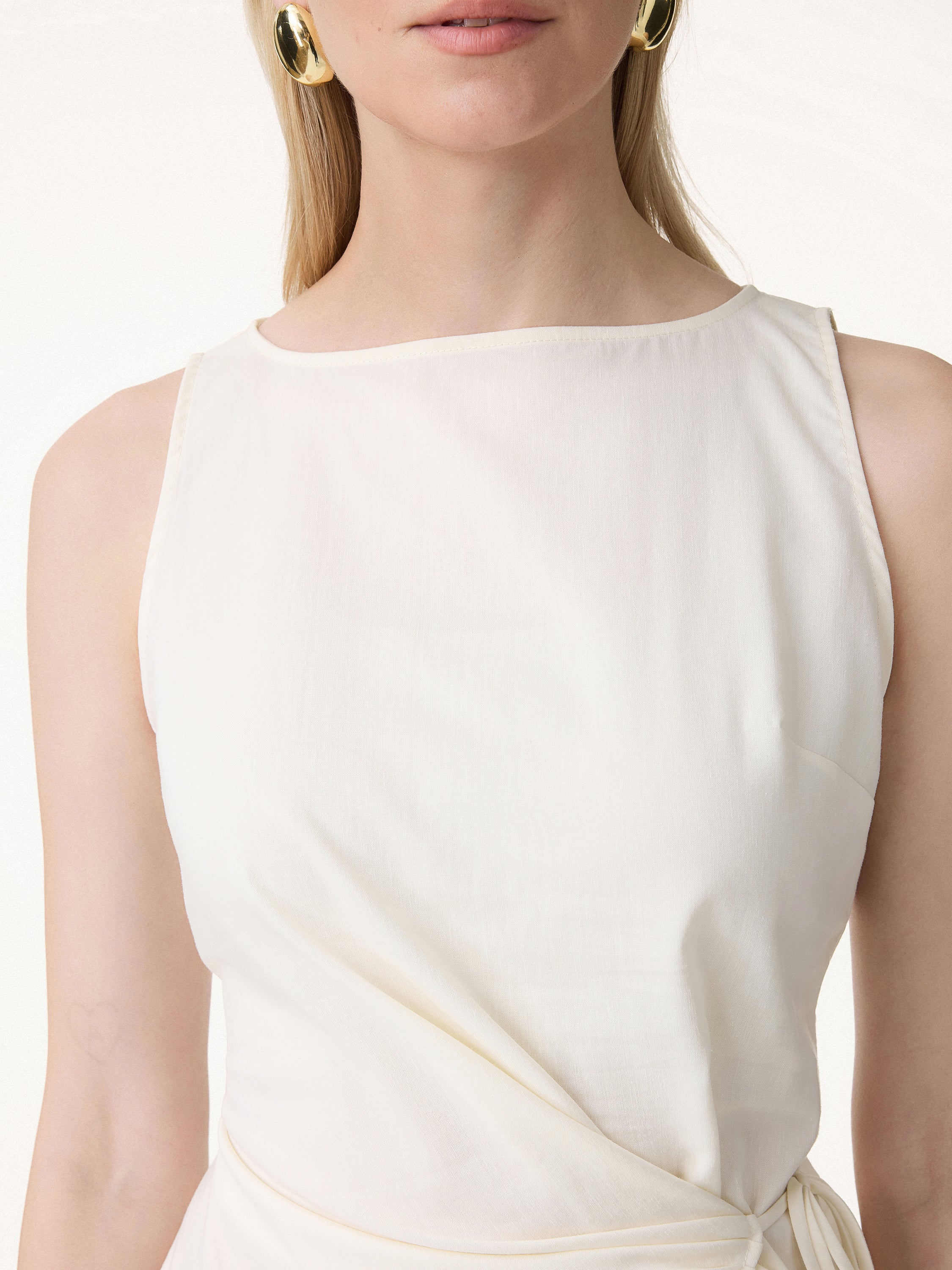 Lyocell-Linen Blend Boatneck Waist-Defined Top - Image 8