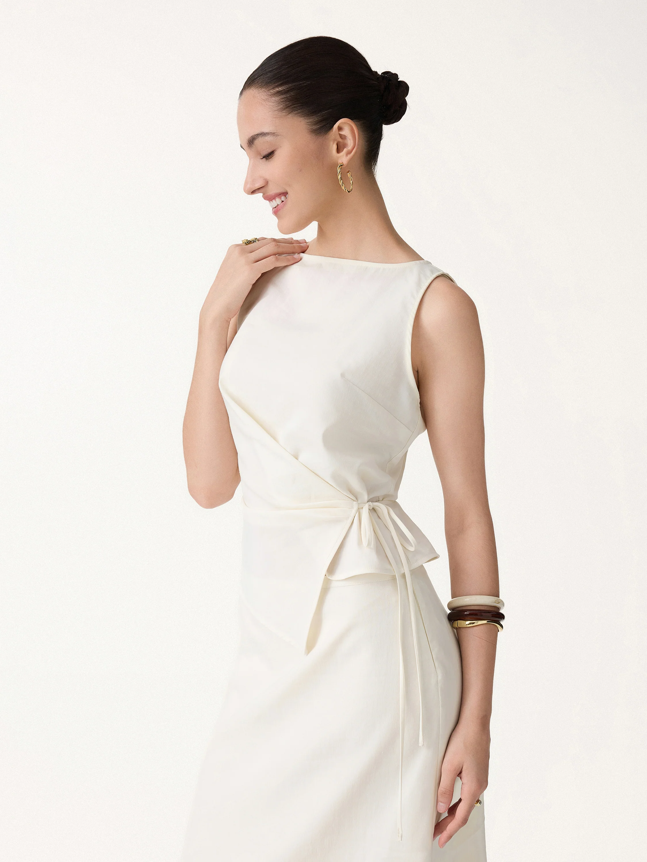 Lyocell-Linen Blend Boatneck Waist-Defined Top - Image 9