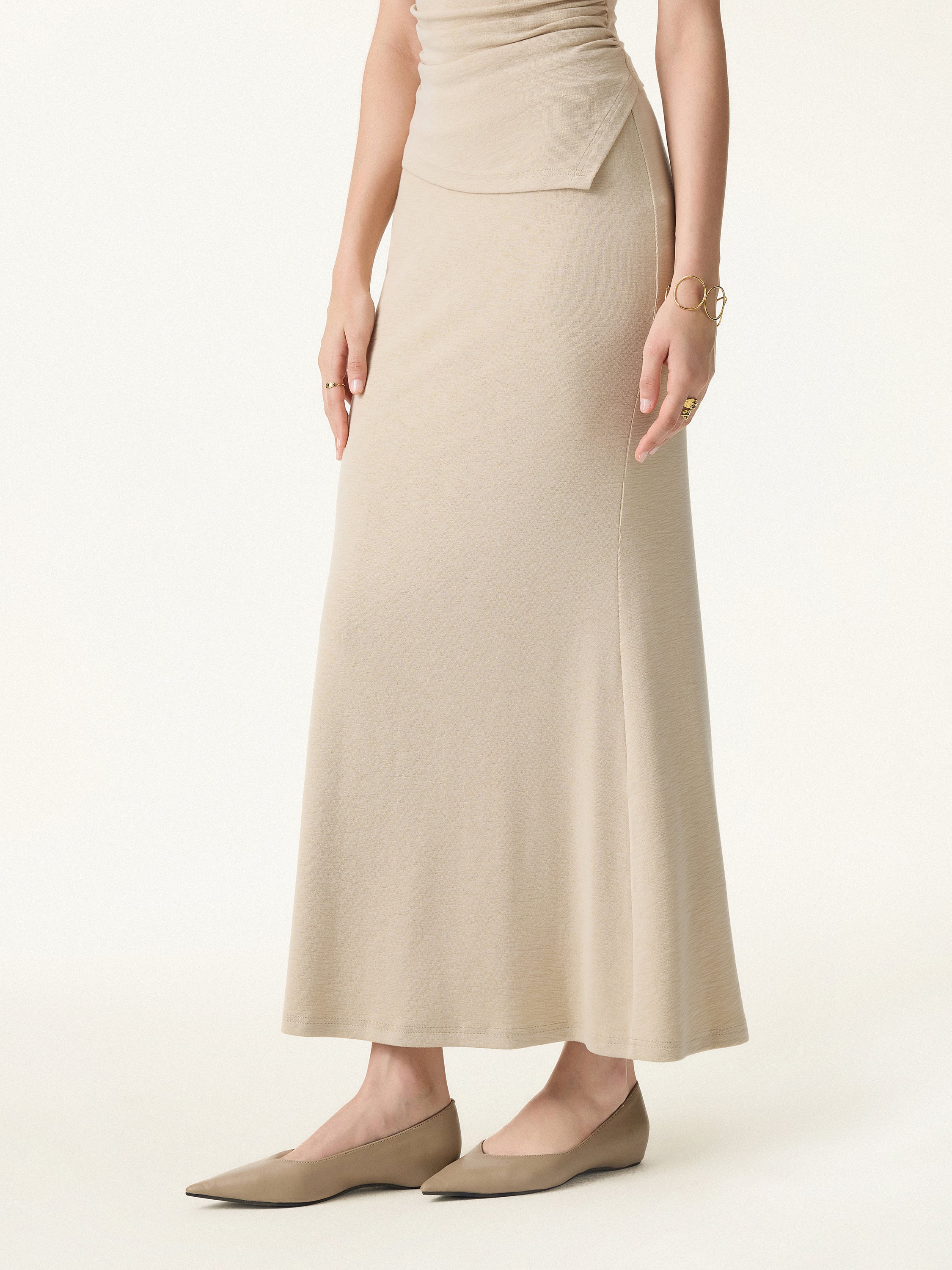 Matte Smooth Drapey Mermaid Flare Maxi Skirt - Image 3