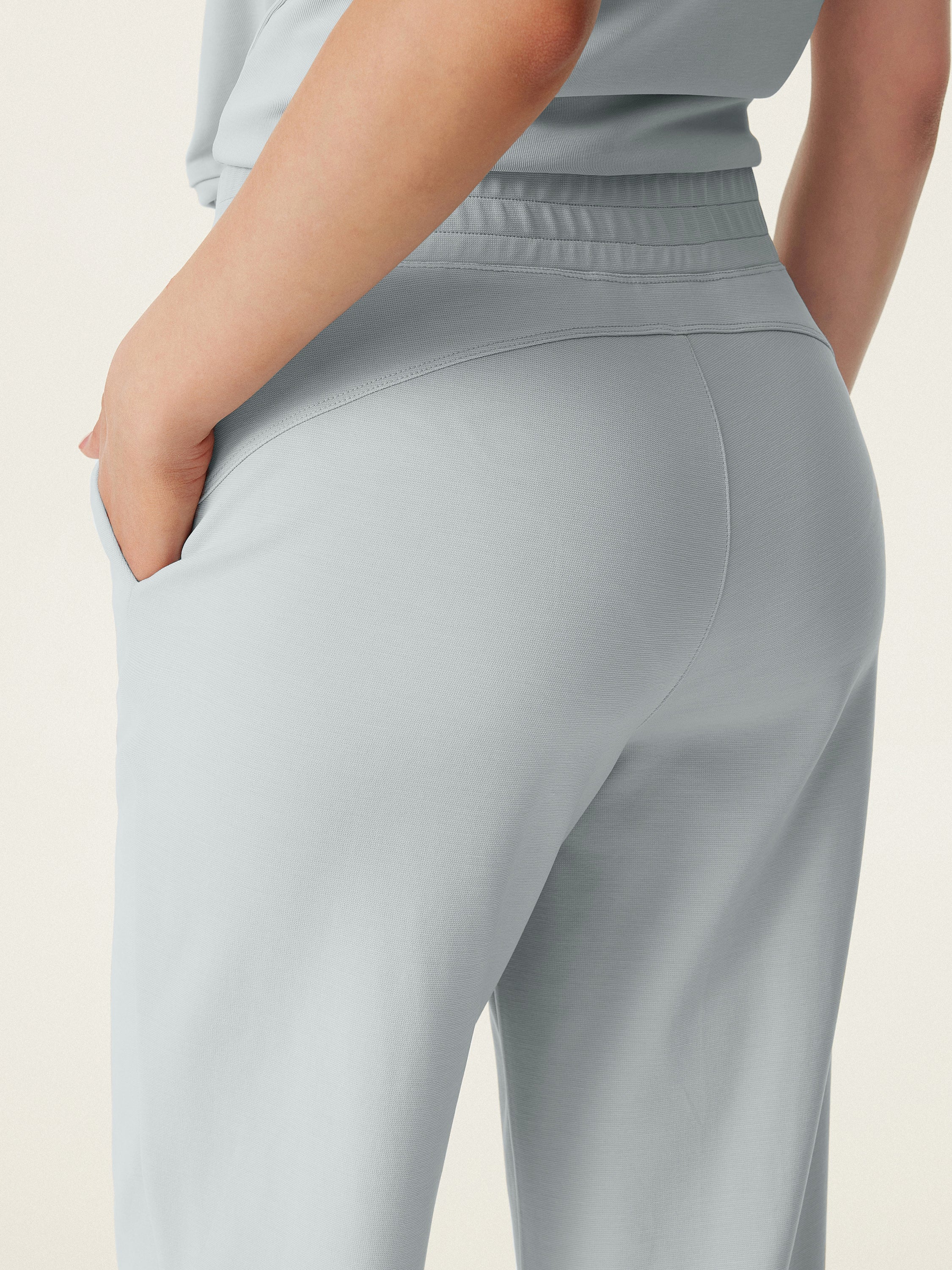 Mid Rise Pull-on Tapered Pants with Pockets - Image 7