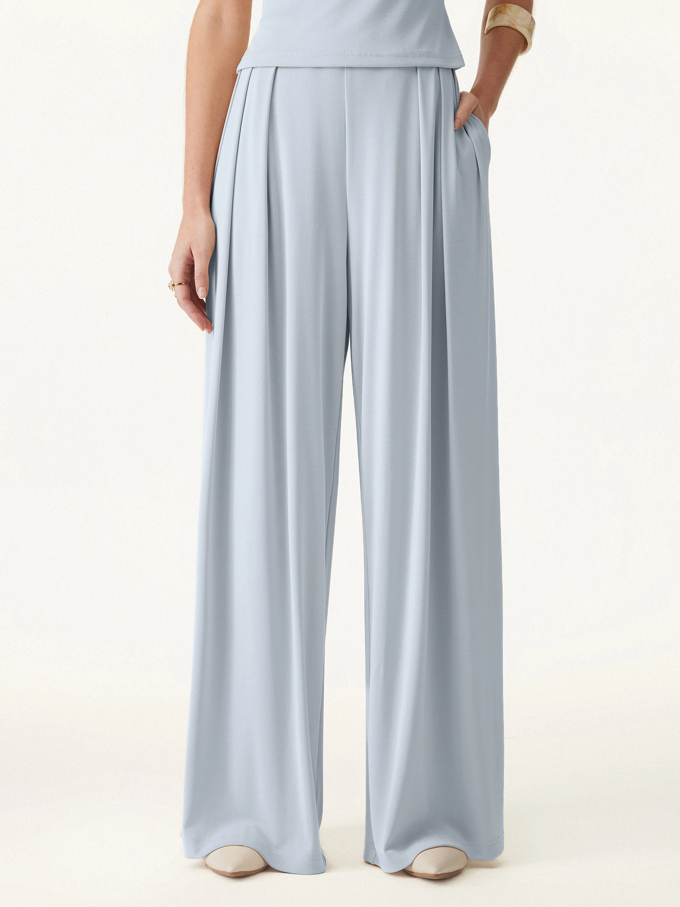 Sandwashed Mid Rise Pleated Wide Leg Palazzo Pants with Pockets - Image 15