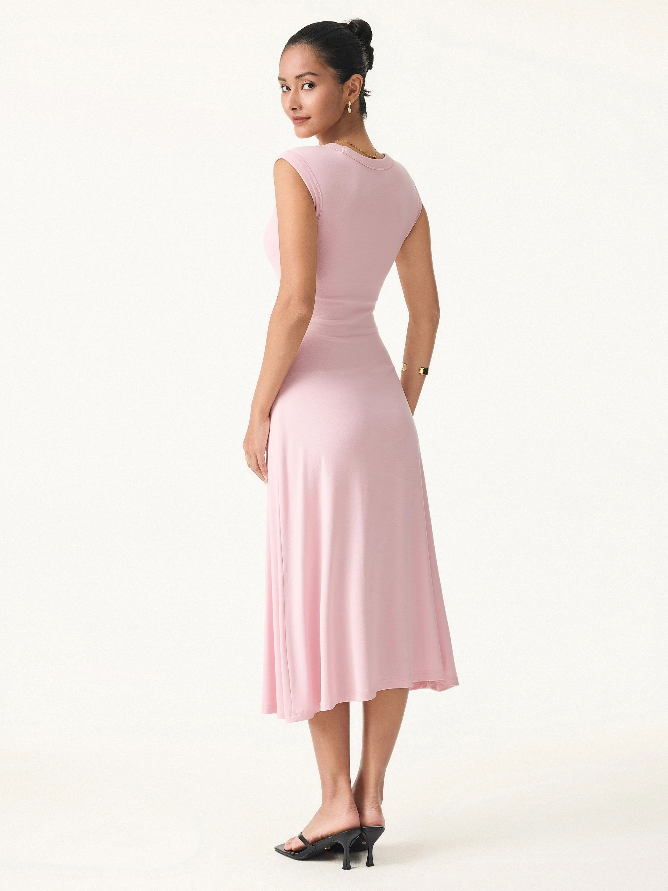 Scoop Neck Side Ruched New Airy Bra Midi Dress - Image 9