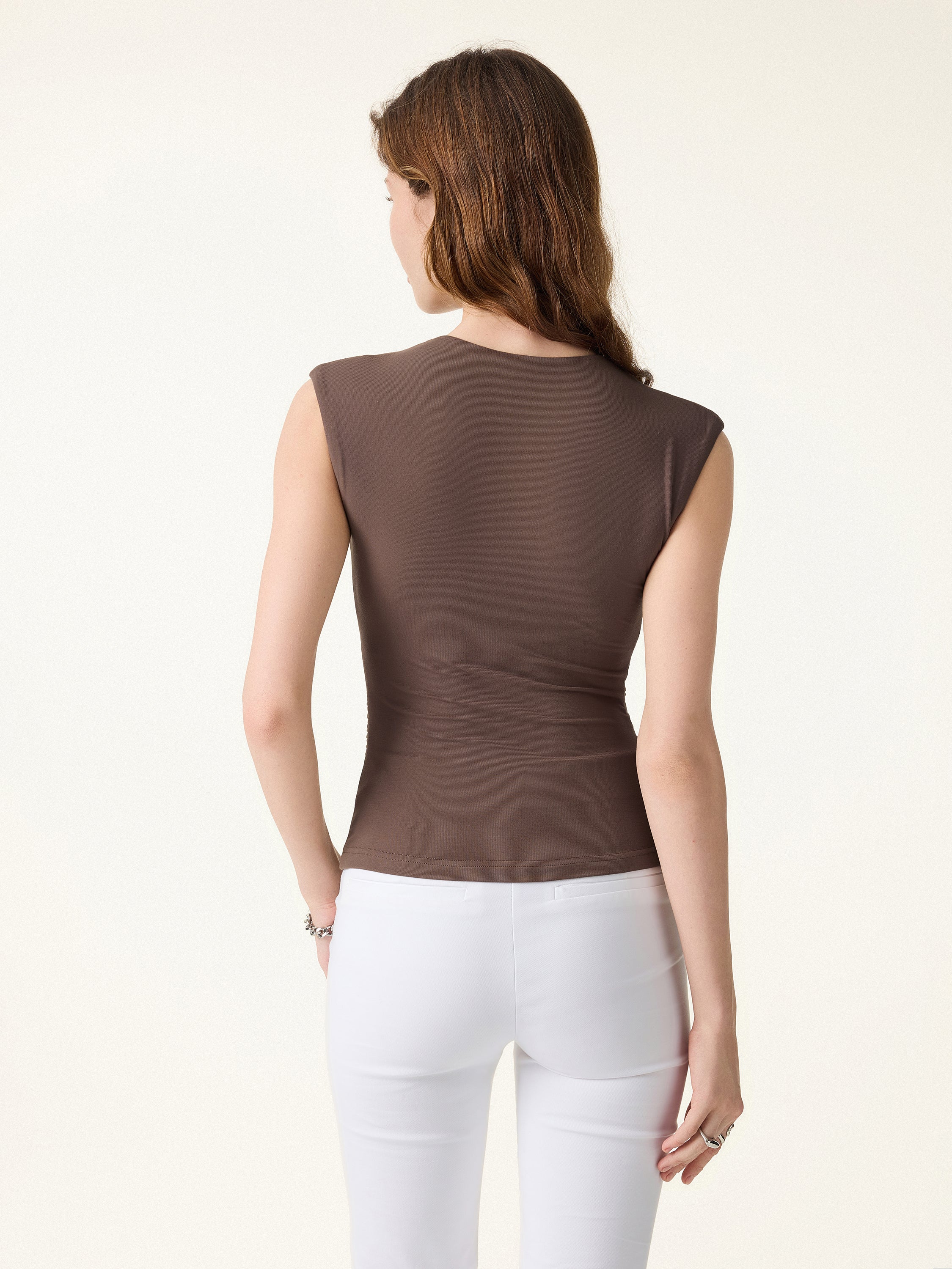 SkinKiss Cooling V-Neck Ruched Wide Shoulder Bra Tank - Image 6