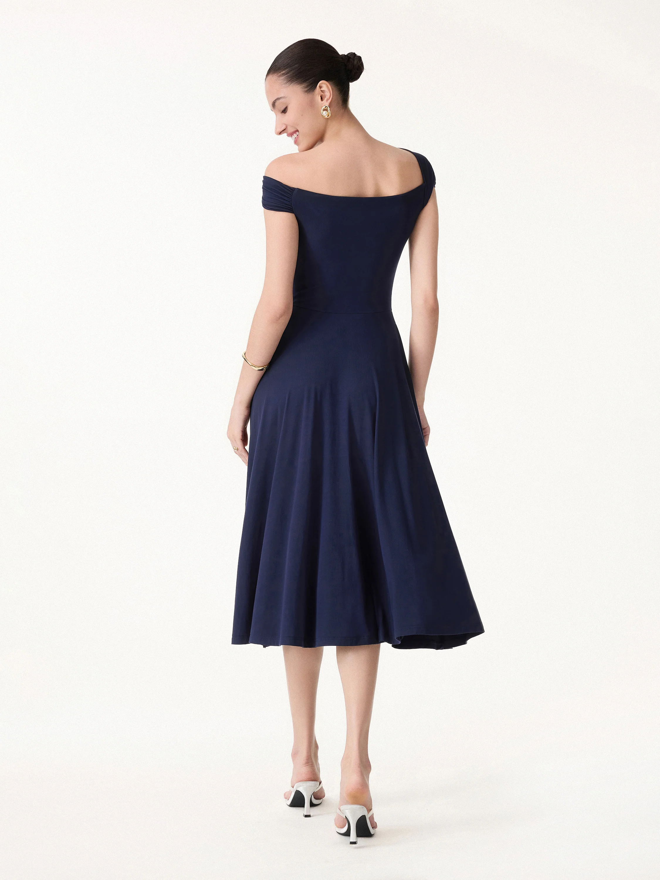 SkinKiss Multi-Wear Midi Bra Dress with Pockets - Image 2
