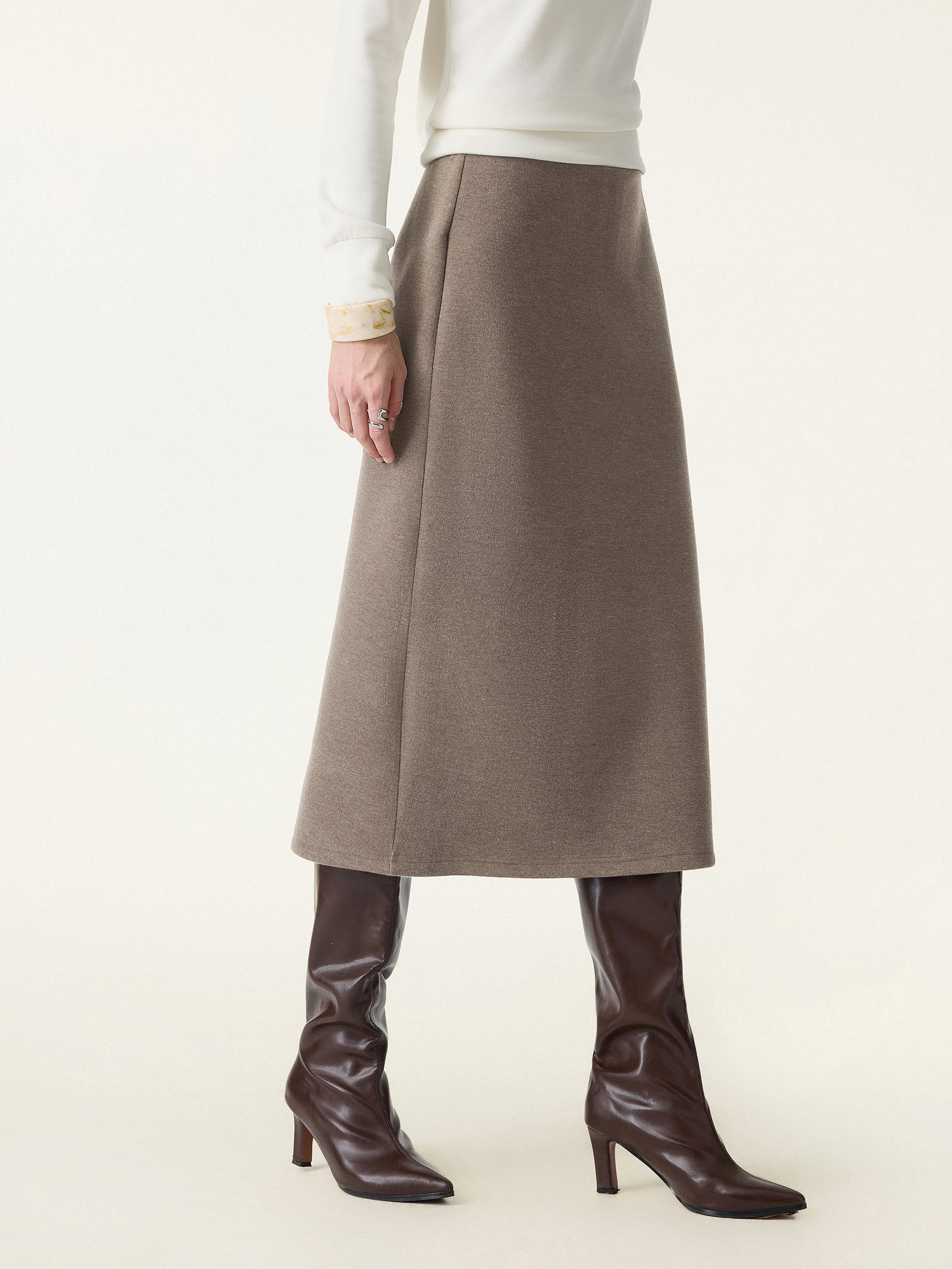 Slimming A-line Pull-on Midi Skirt - Image 10