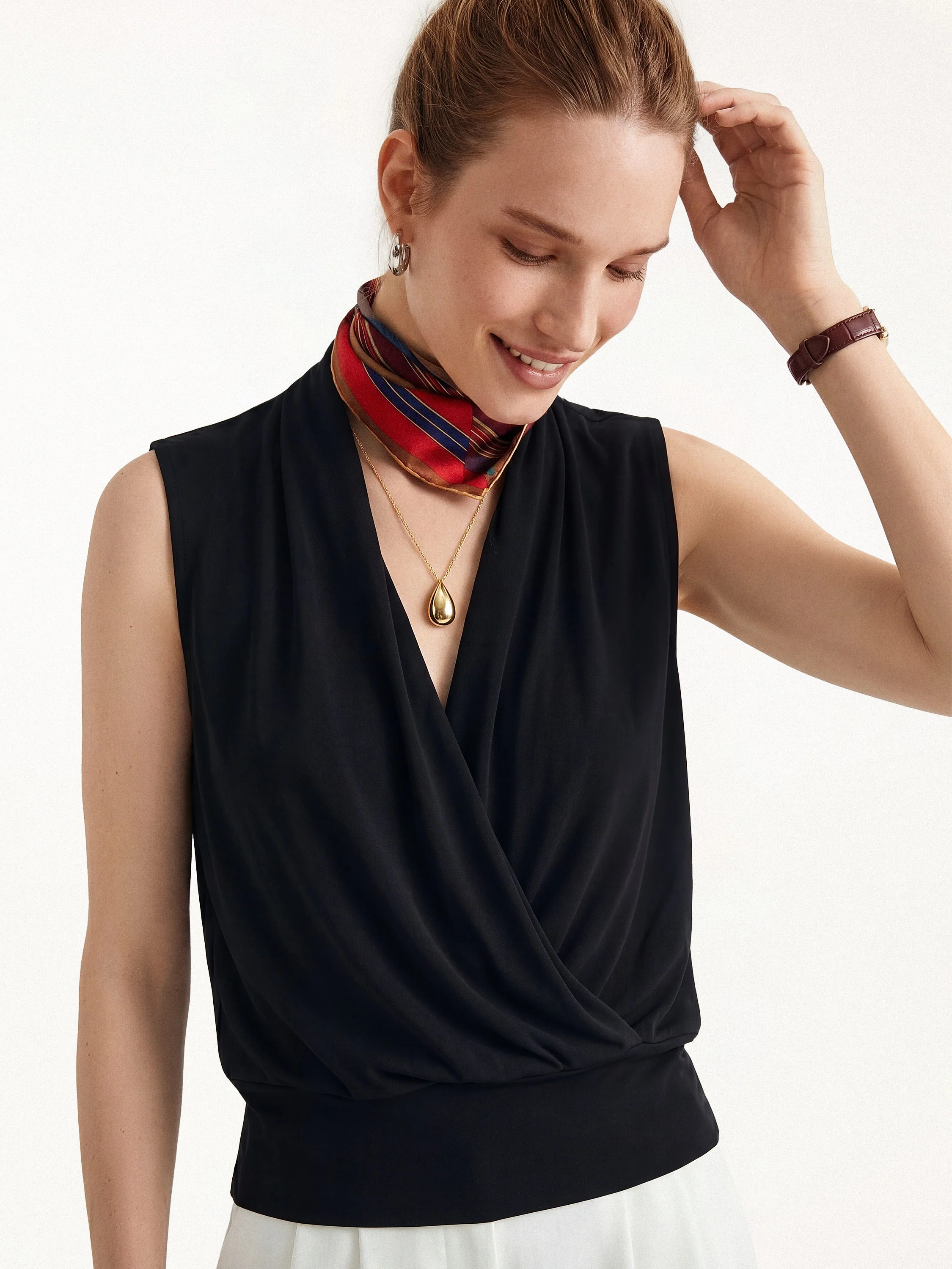 Matte Smooth Smooth Surplice Sleeveless Top - Image 23