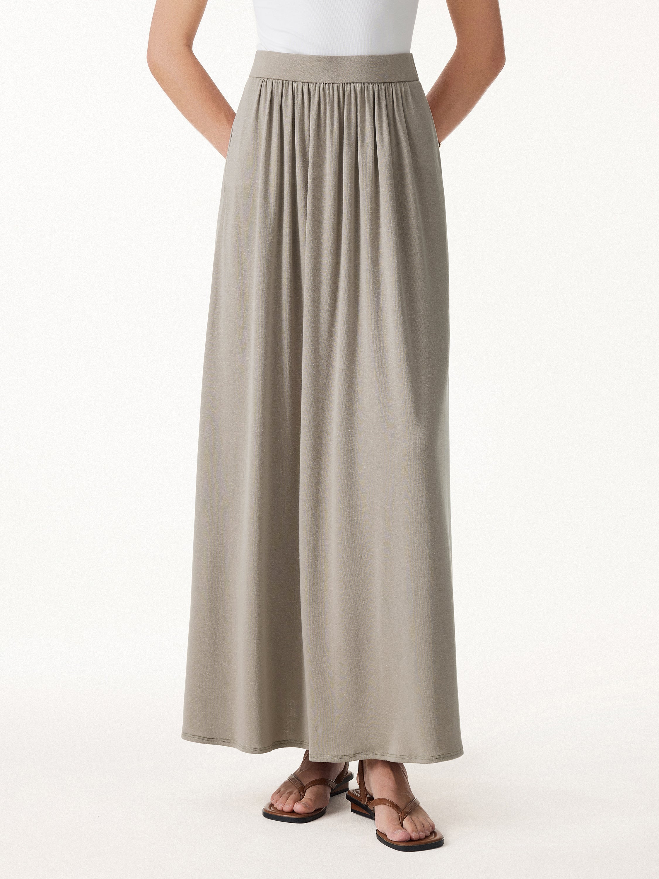 Soft Linen Knit Gathered A-Line Maxi Skirt with Pockets - Image 4