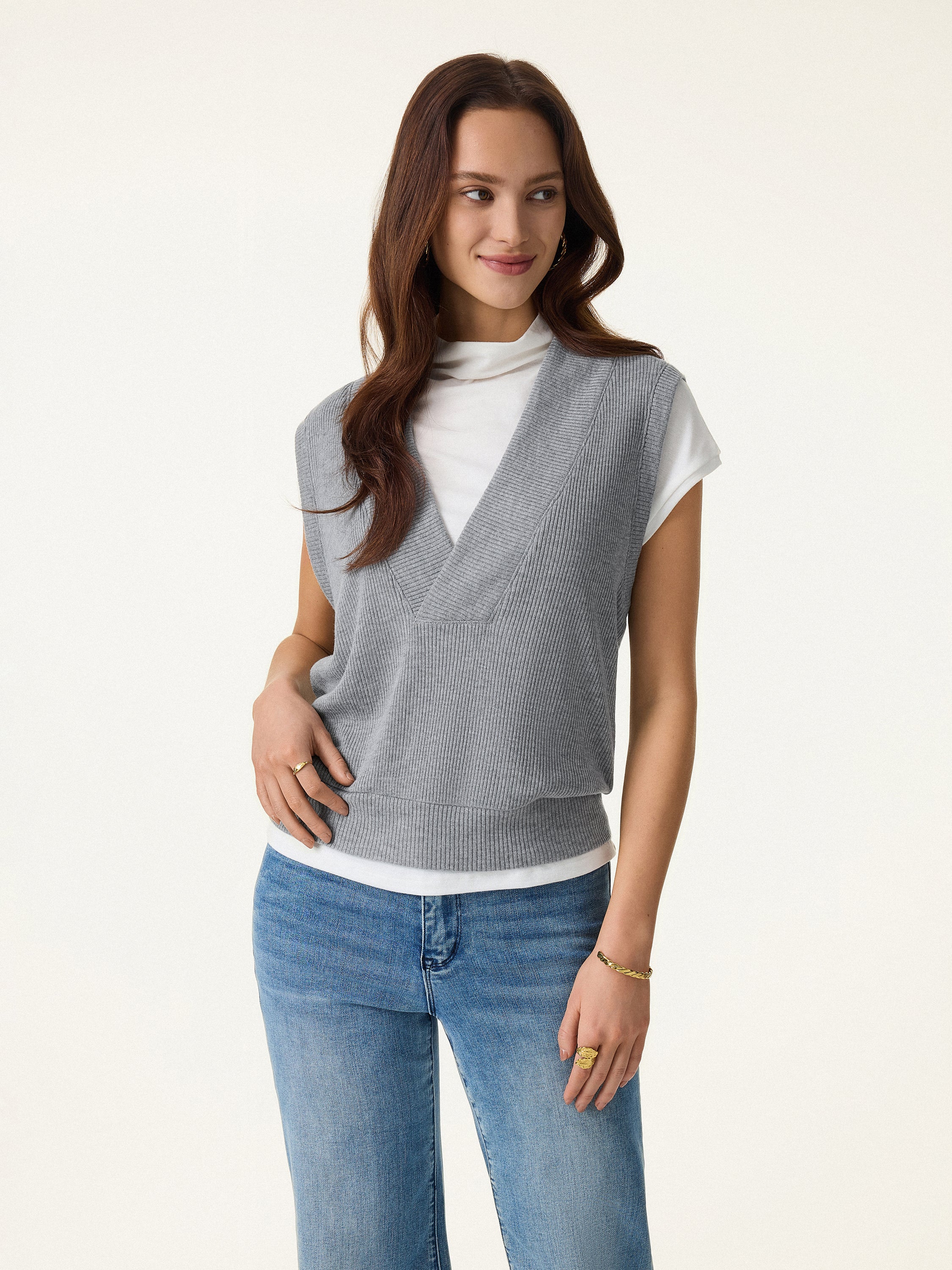 Soft Rib Knit V-Neck Wide Shoulder Vest - Image 5