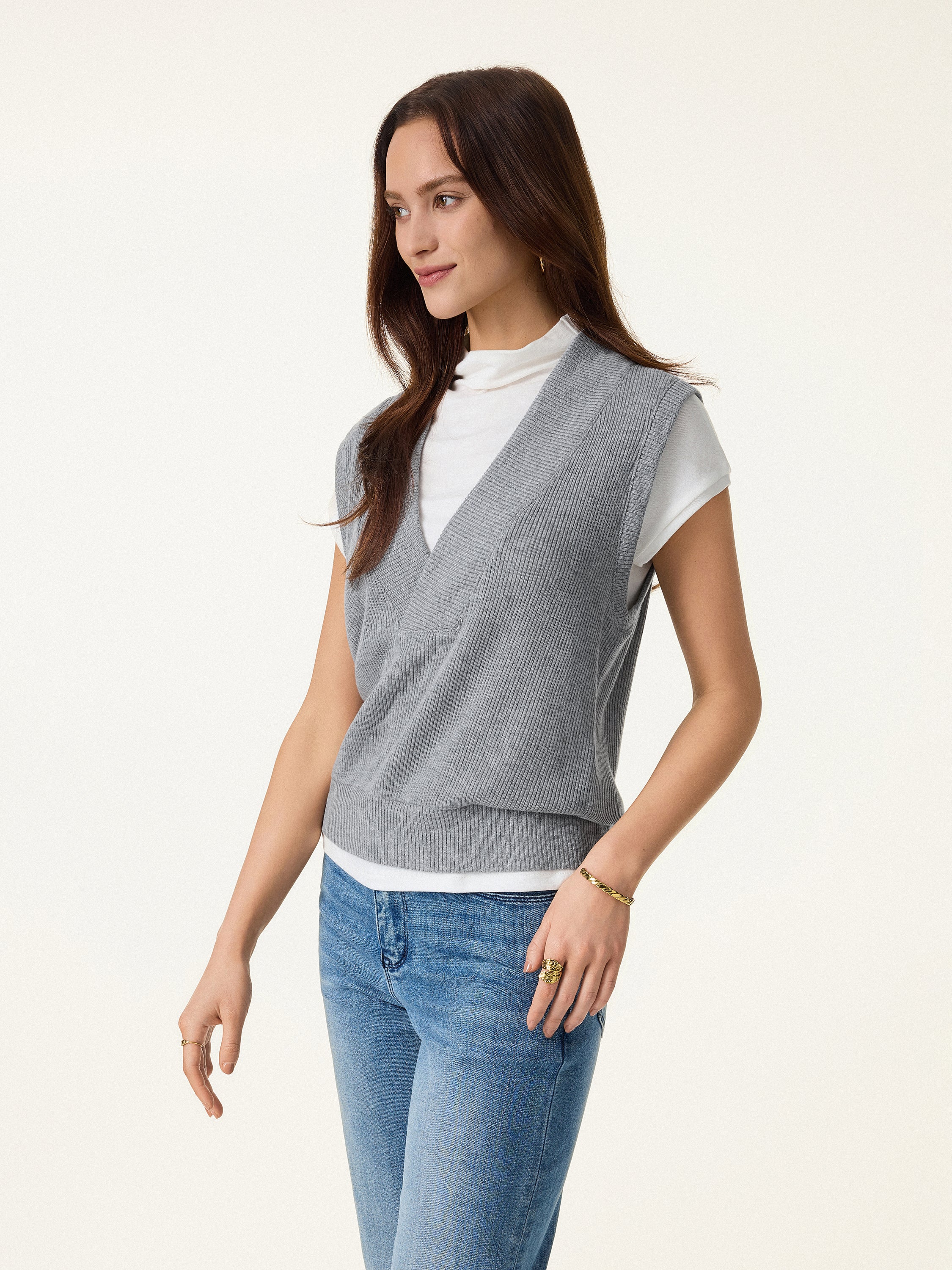 Soft Rib Knit V-Neck Wide Shoulder Vest - Image 7