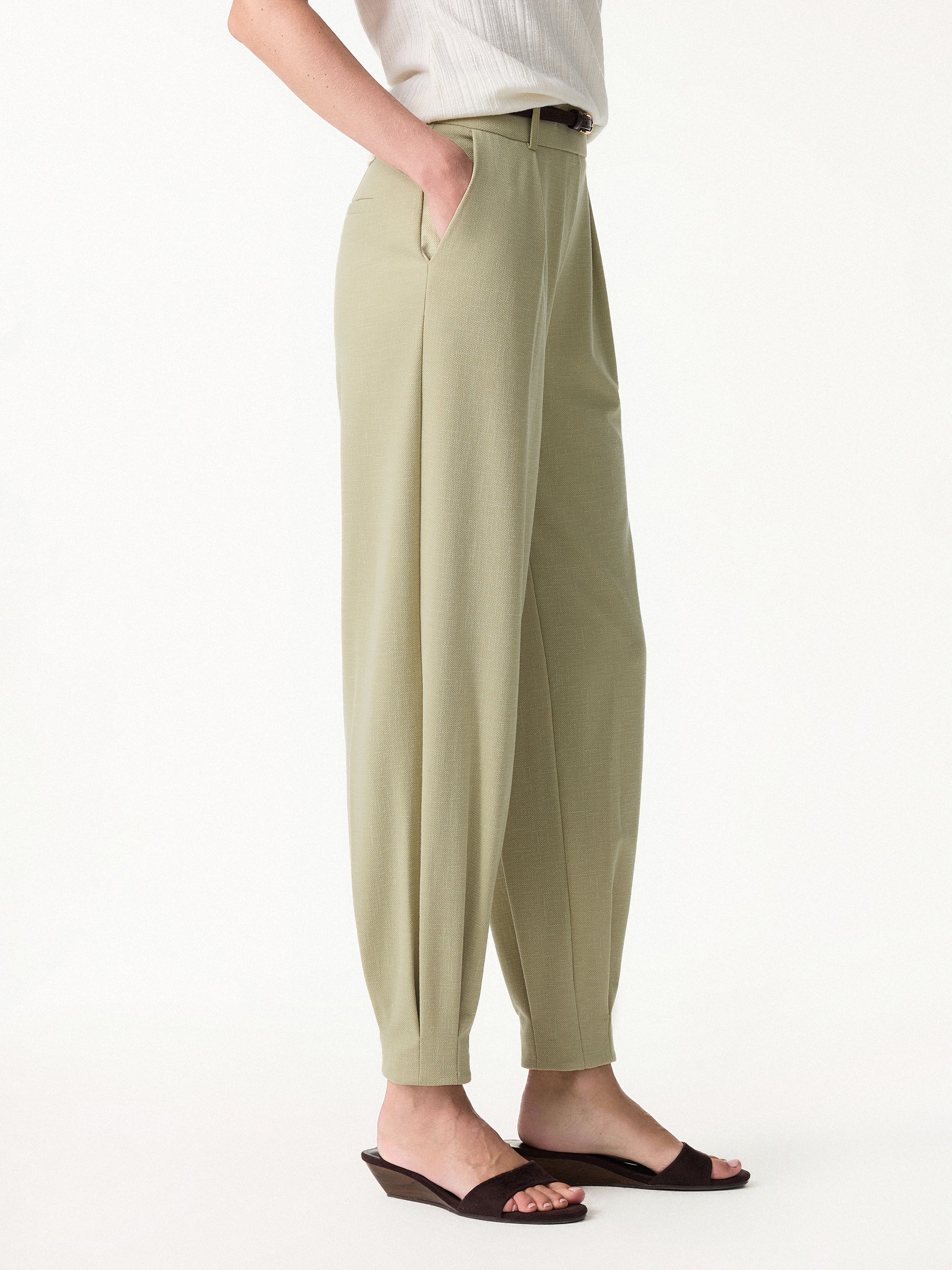 Stretch Linen-Like Wrinkle-Reisistant Tapered Pants - Image 12