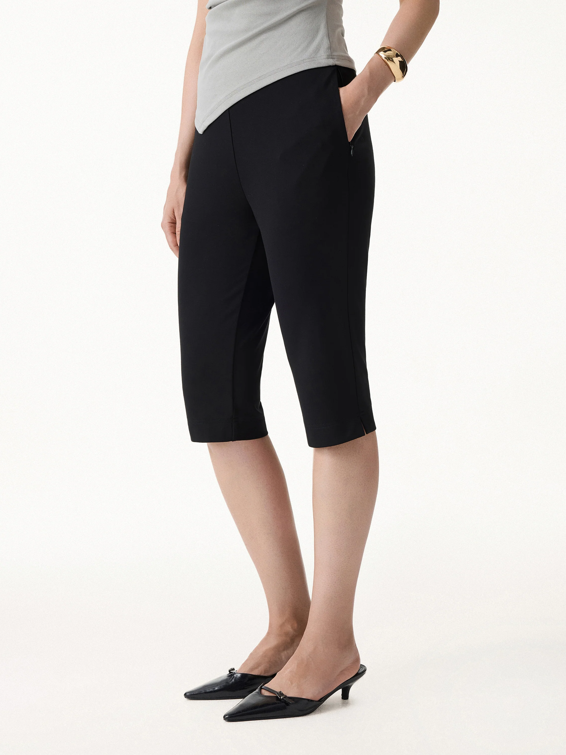 Stretch Ponte Chic Capri Pants with Pockets - Image 3