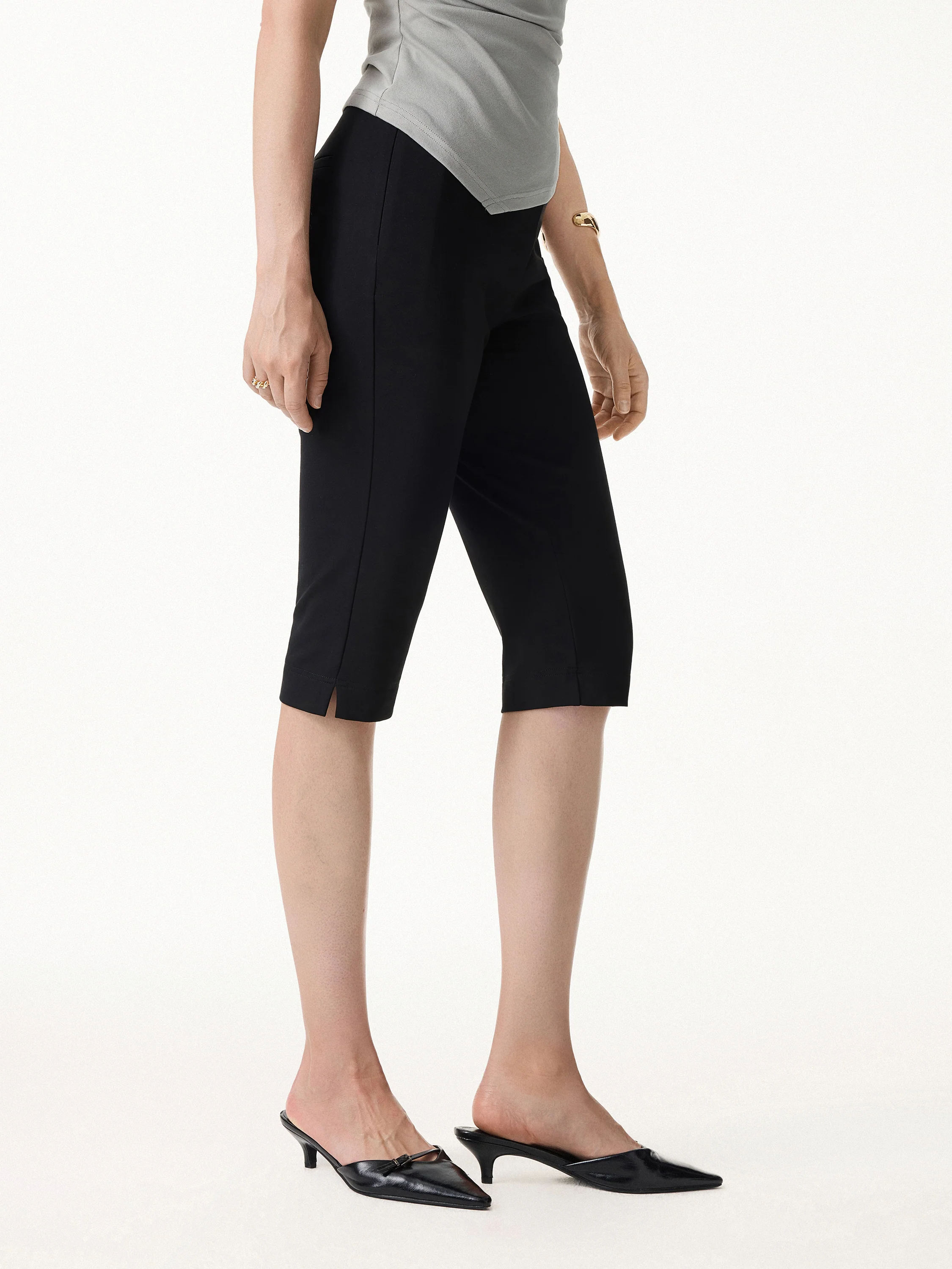Stretch Ponte Chic Capri Pants with Pockets - Image 7