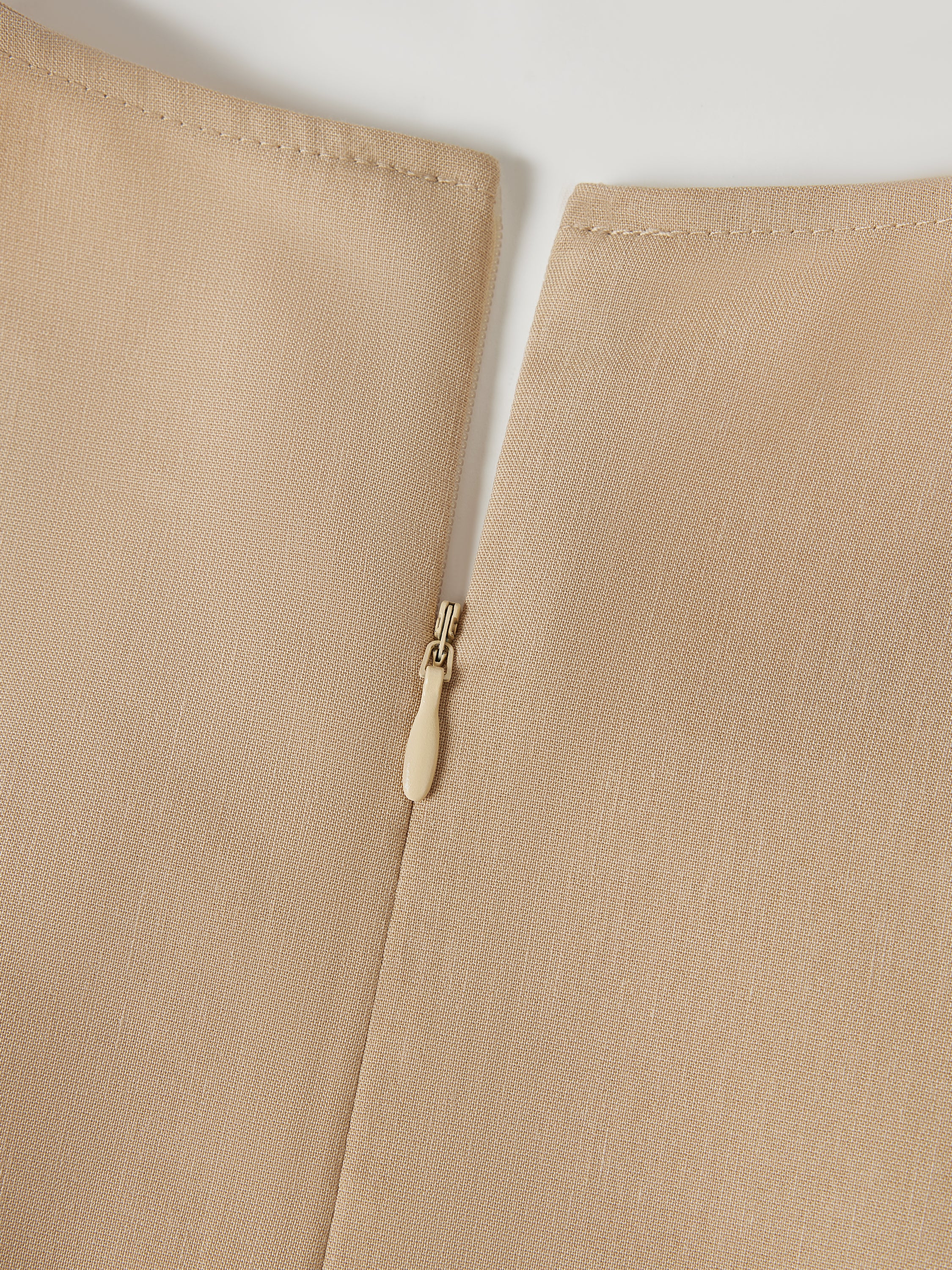 Summer Linen Pleated Self-Tie Top - Image 4