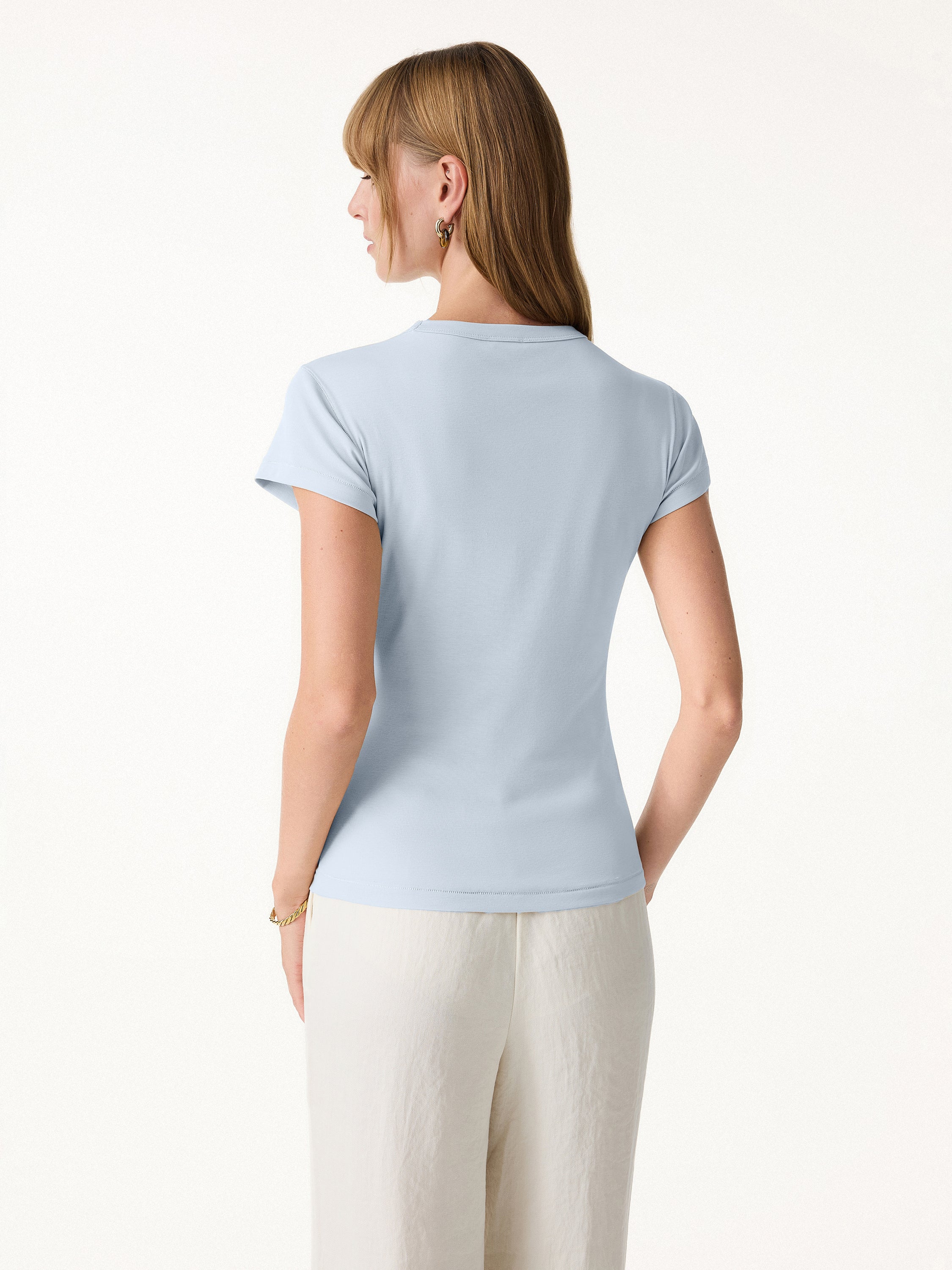 Sweat-Wicking The Essential Travel Tee - Image 8