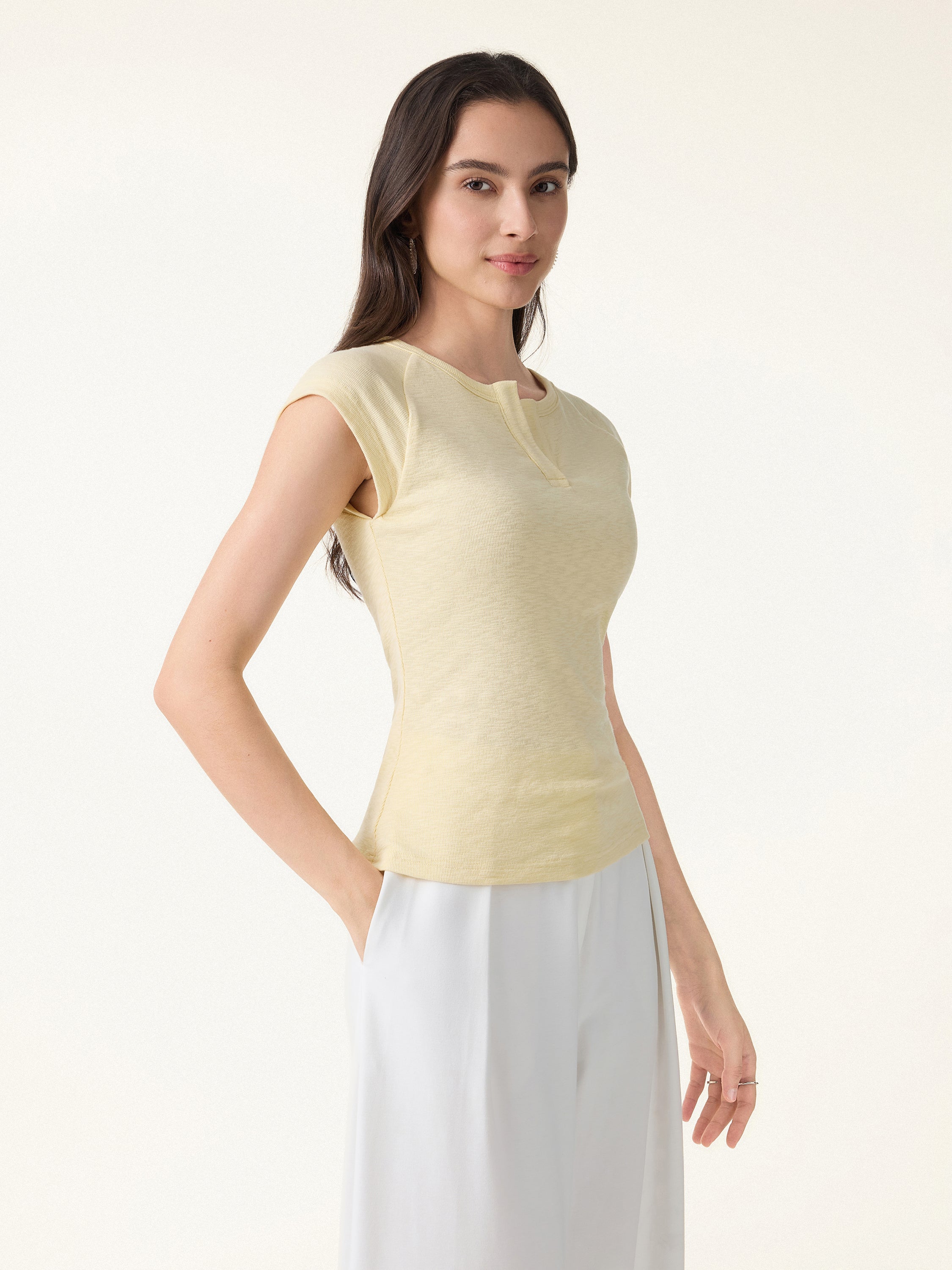 Textured Stretch Cotton Raglan Cap Sleeve Bra Tee - Image 6