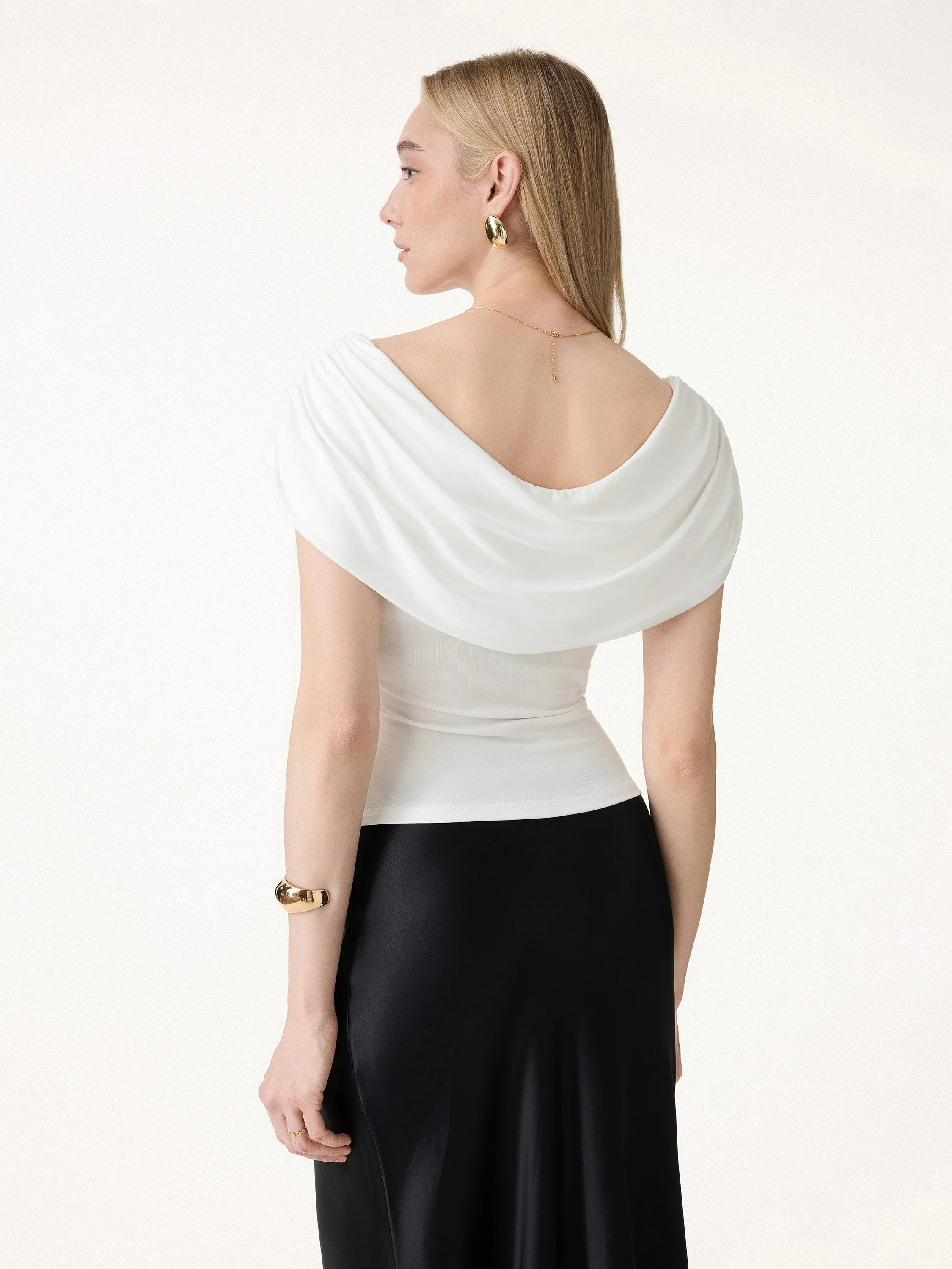 UltraSoft SkinKiss Draped U-Neck Ruched Bra Top - Image 9