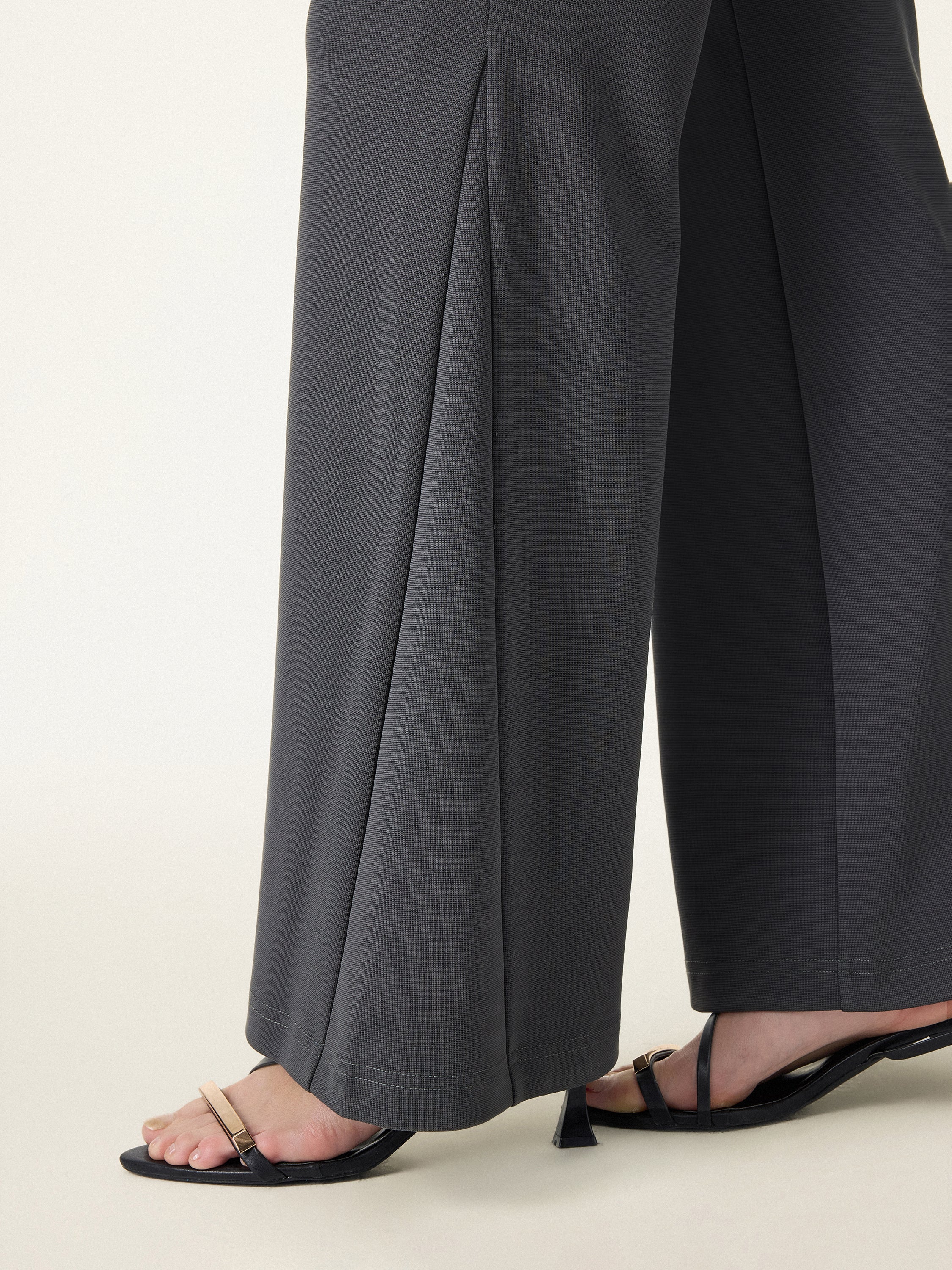 Wrinkle-Resistant High Rise Flared Trousers with Pockets - Image 7